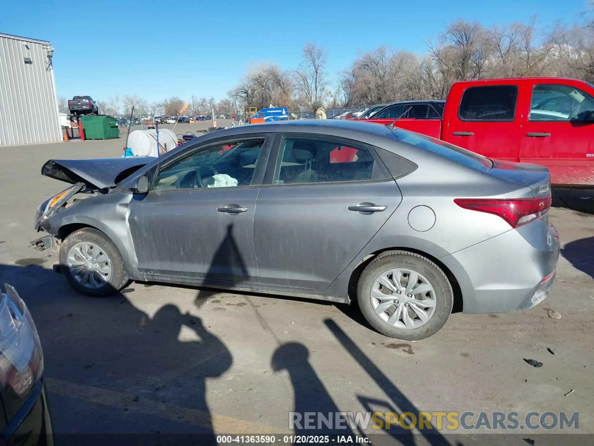 13 Photograph of a damaged car 3KPC24A68ME146936 HYUNDAI ACCENT 2021