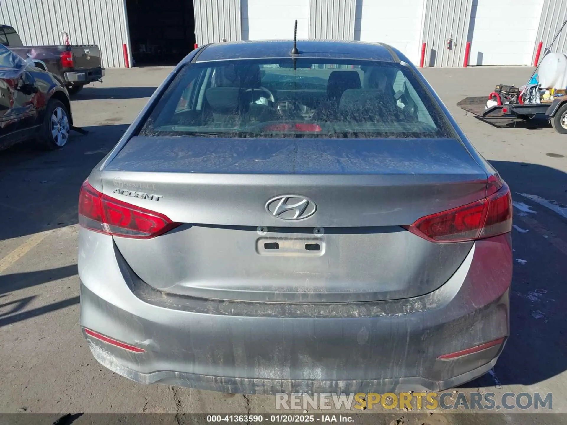 15 Photograph of a damaged car 3KPC24A68ME146936 HYUNDAI ACCENT 2021