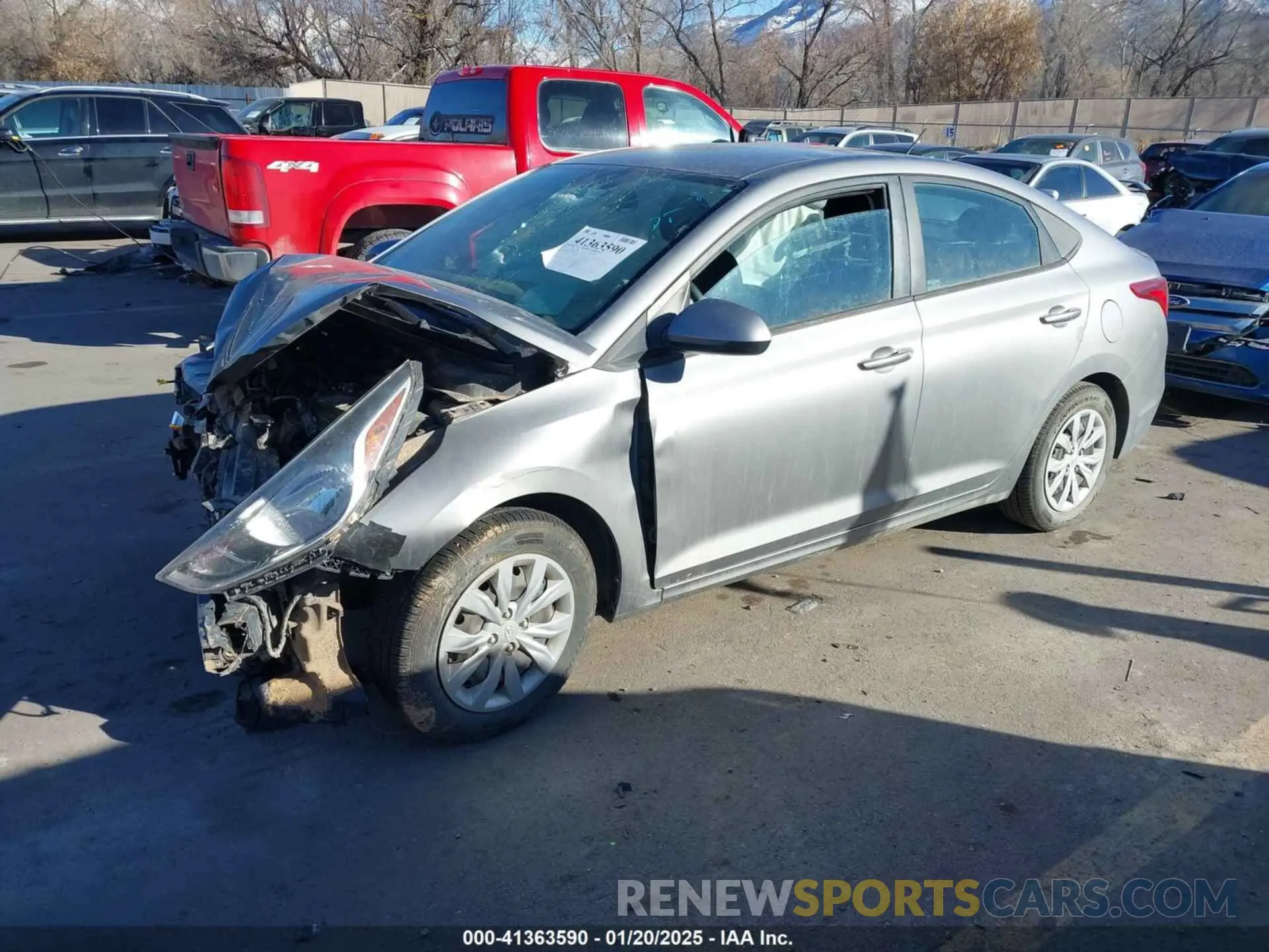 2 Photograph of a damaged car 3KPC24A68ME146936 HYUNDAI ACCENT 2021
