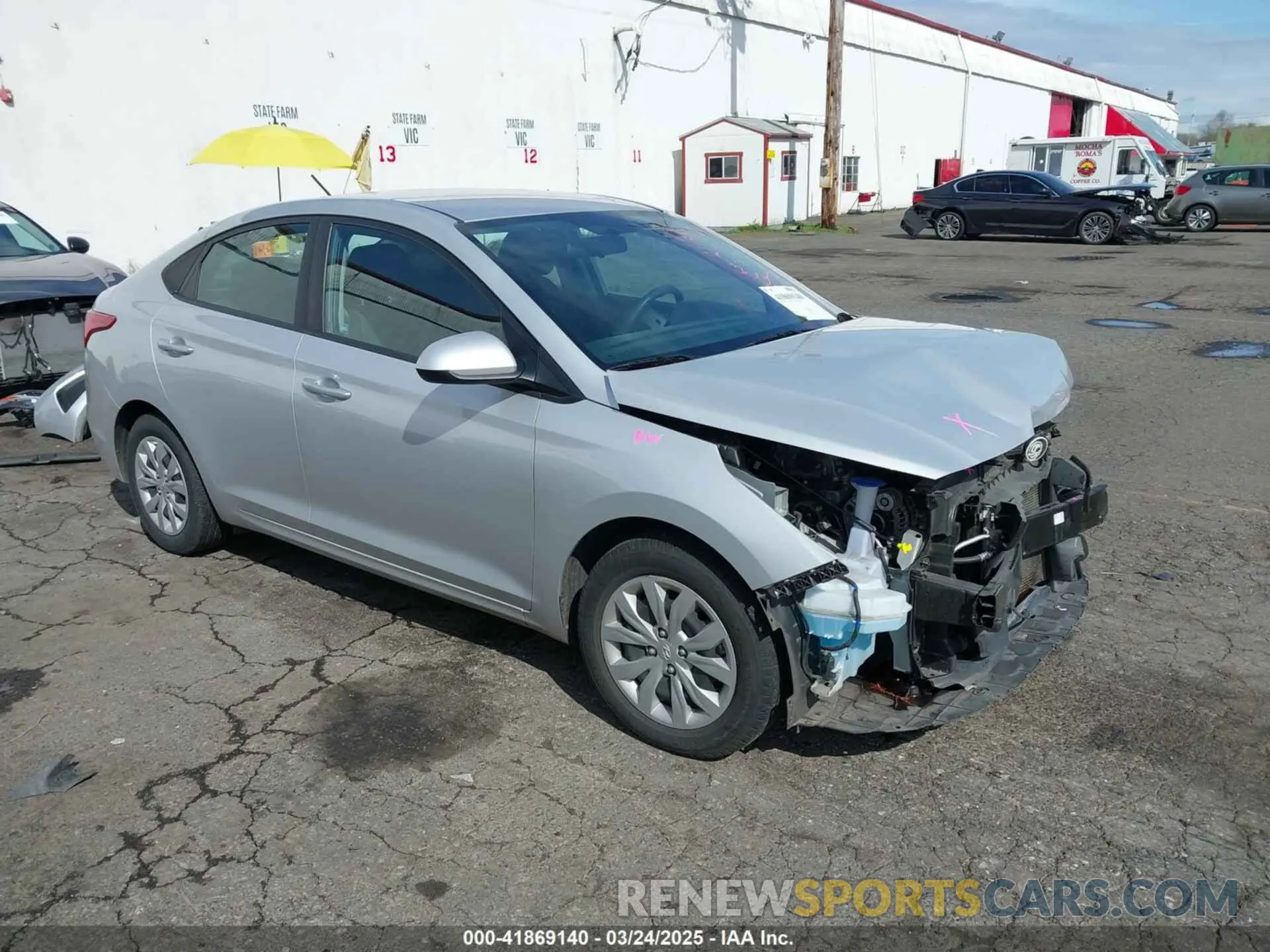 1 Photograph of a damaged car 3KPC24A68ME149058 HYUNDAI ACCENT 2021