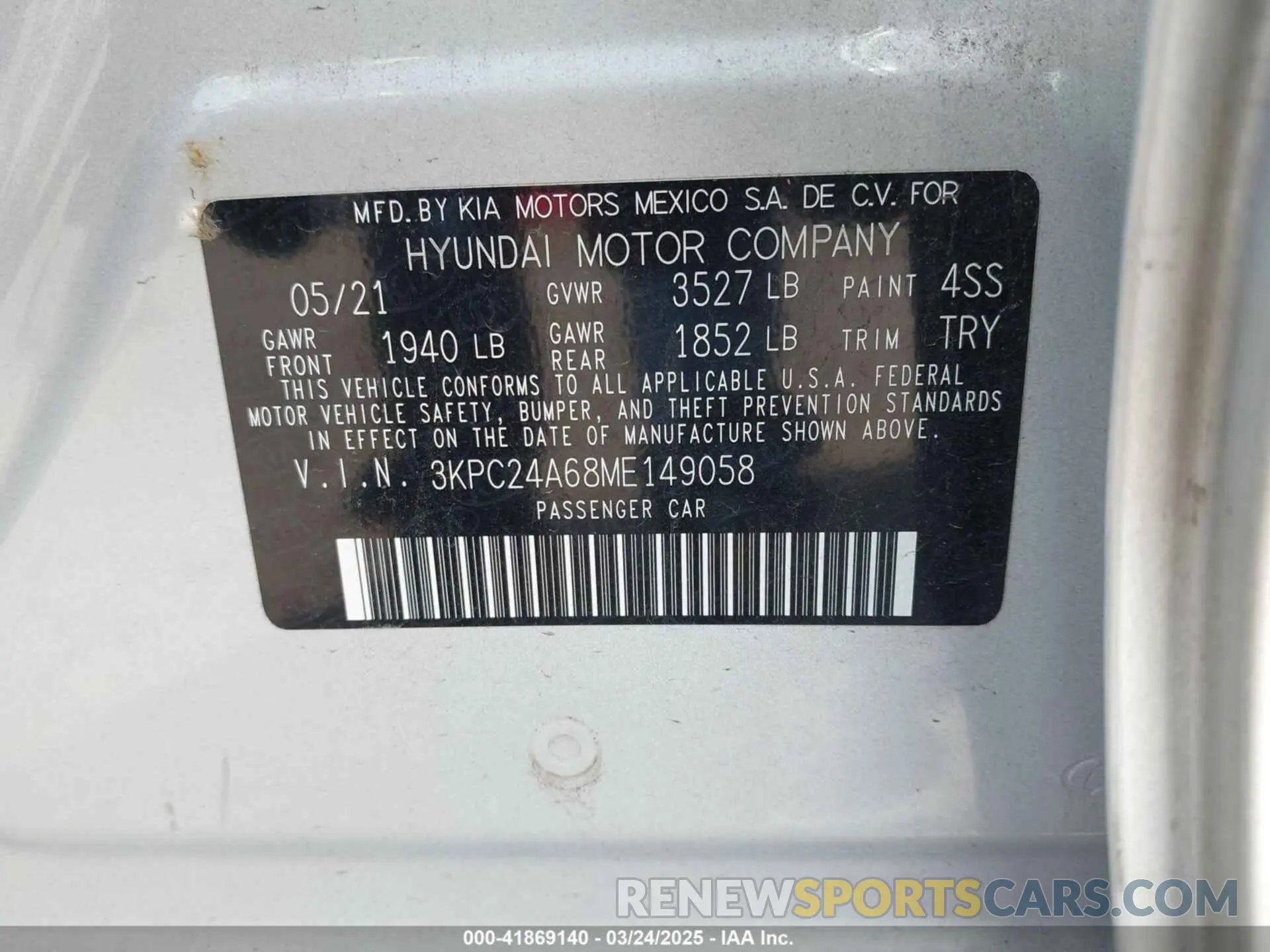 9 Photograph of a damaged car 3KPC24A68ME149058 HYUNDAI ACCENT 2021