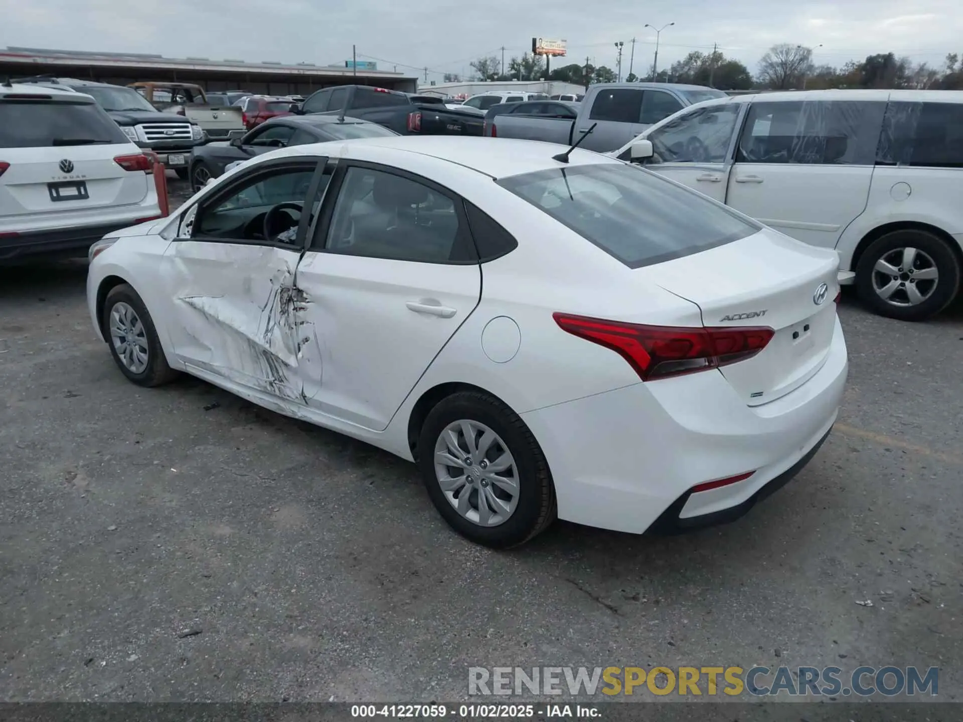 3 Photograph of a damaged car 3KPC24A69ME130602 HYUNDAI ACCENT 2021