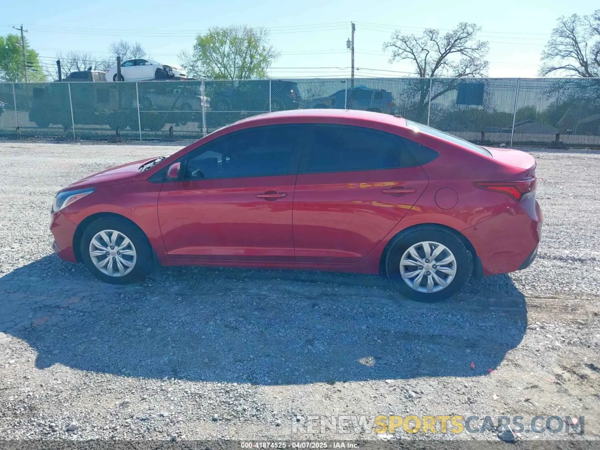 14 Photograph of a damaged car 3KPC24A69ME140546 HYUNDAI ACCENT 2021