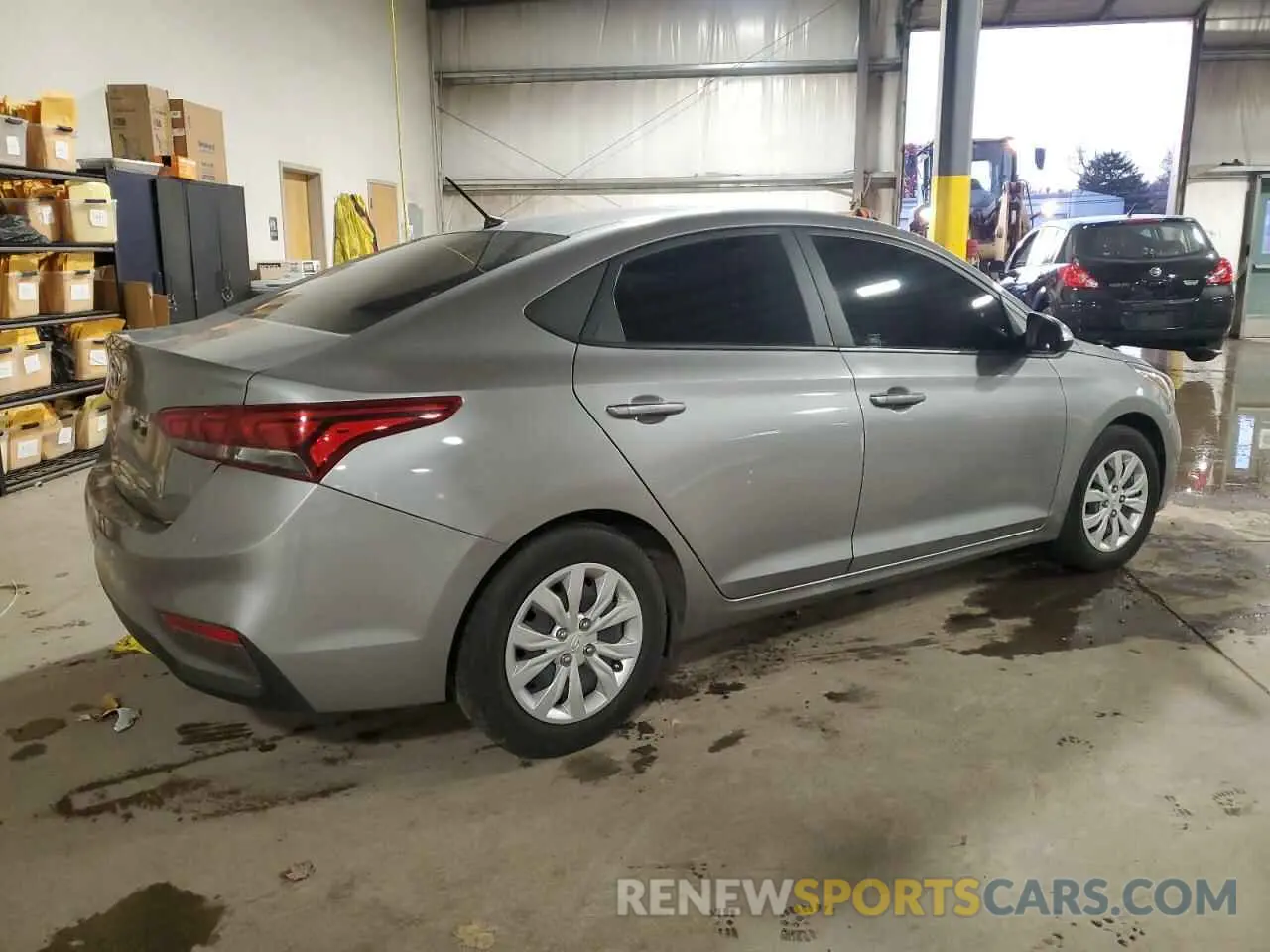 3 Photograph of a damaged car 3KPC24A69ME143978 HYUNDAI ACCENT 2021