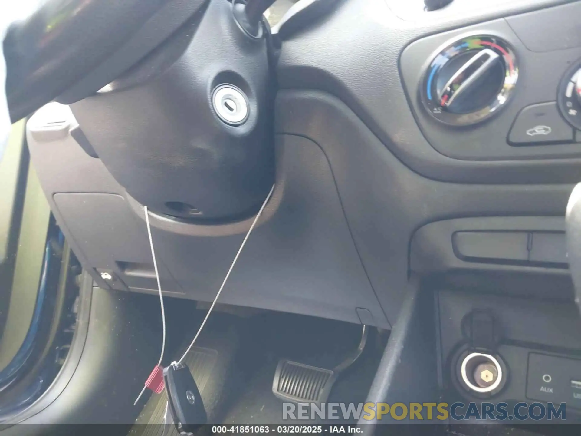 11 Photograph of a damaged car 3KPC24A69ME146153 HYUNDAI ACCENT 2021