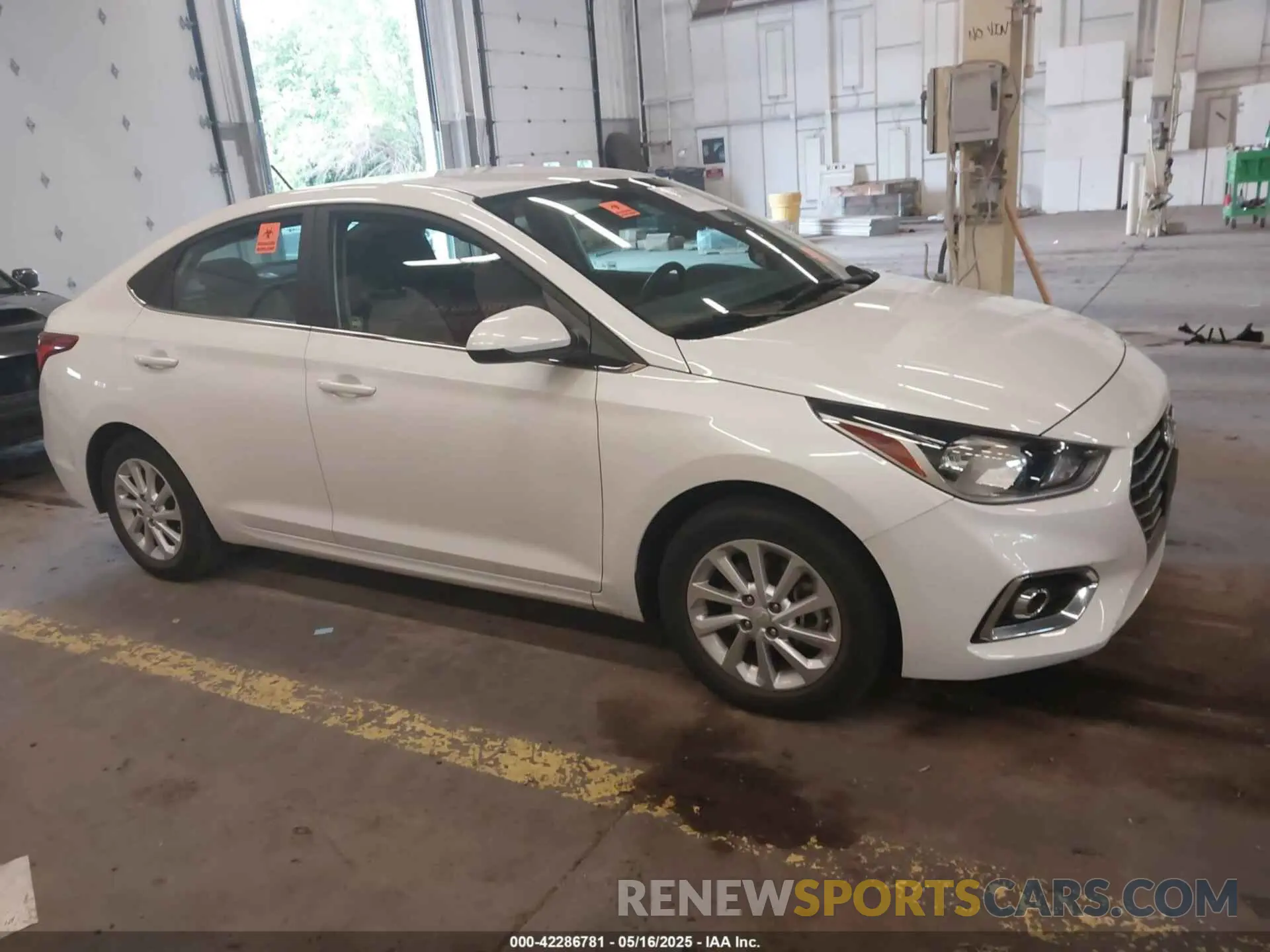 17 Фотография поврежденного автомобиля 3KPC24A6XME138028 HYUNDAI ACCENT 2021