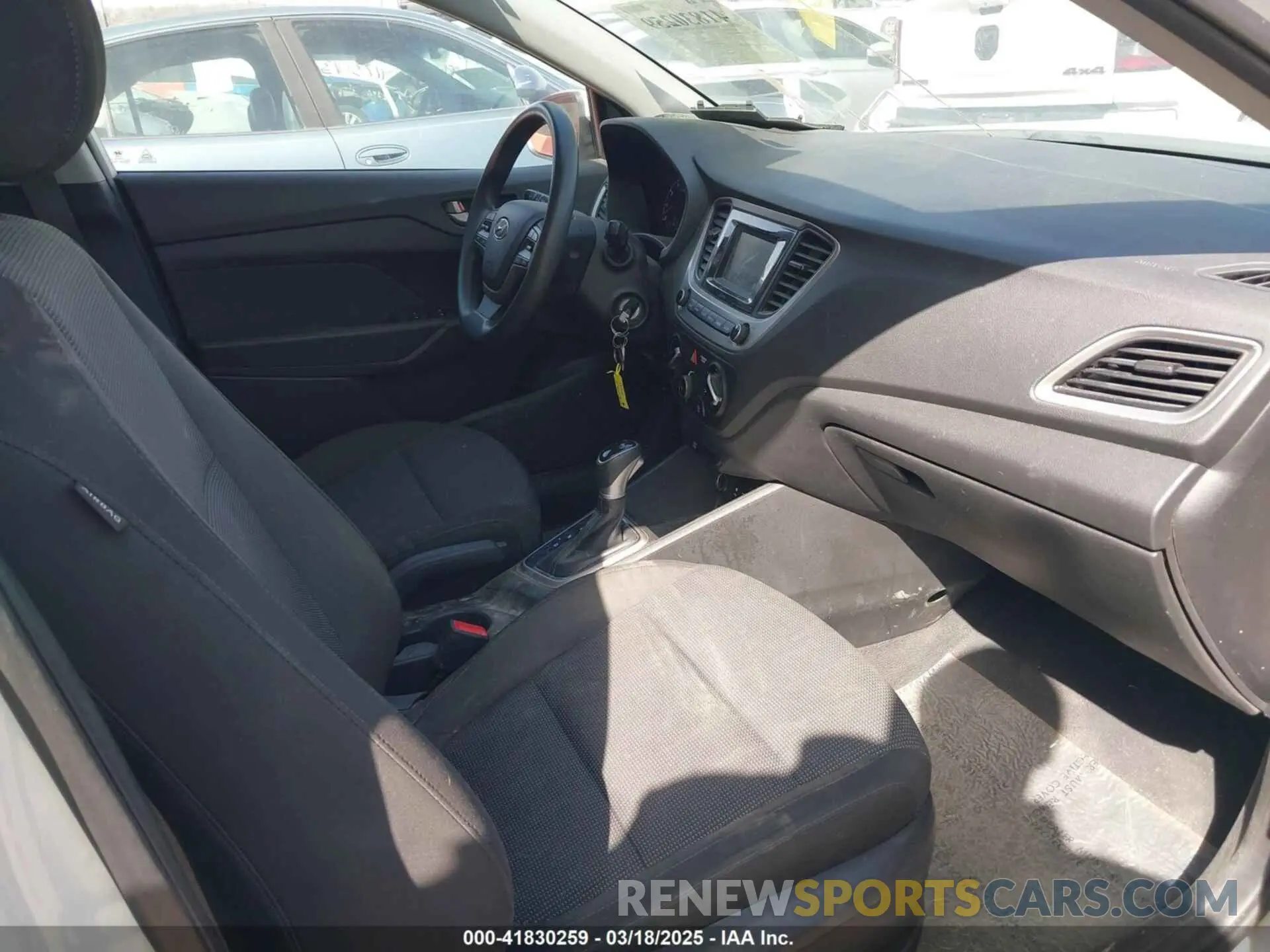 5 Фотография поврежденного автомобиля 3KPC24A6XME148378 HYUNDAI ACCENT 2021