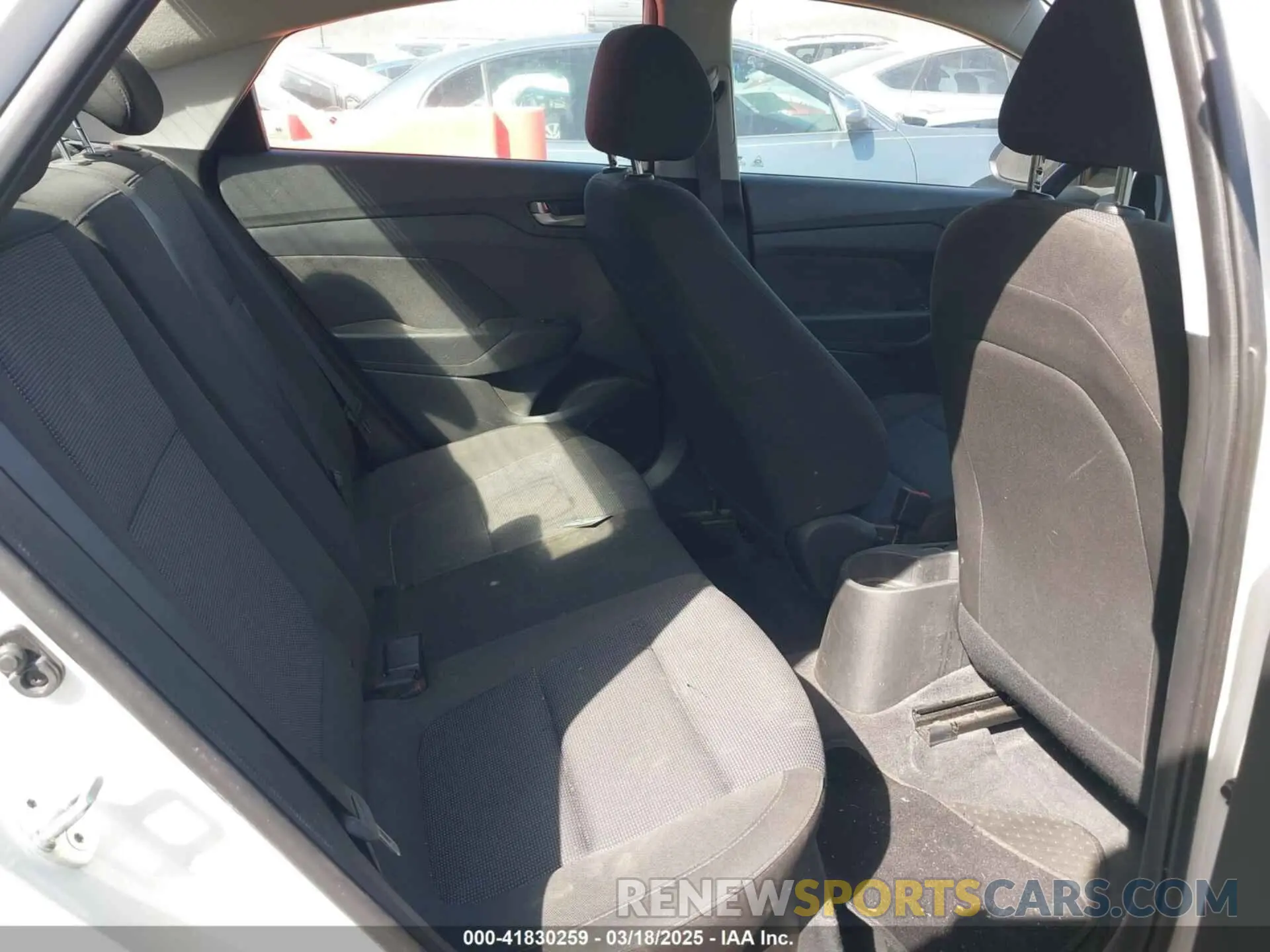 8 Фотография поврежденного автомобиля 3KPC24A6XME148378 HYUNDAI ACCENT 2021