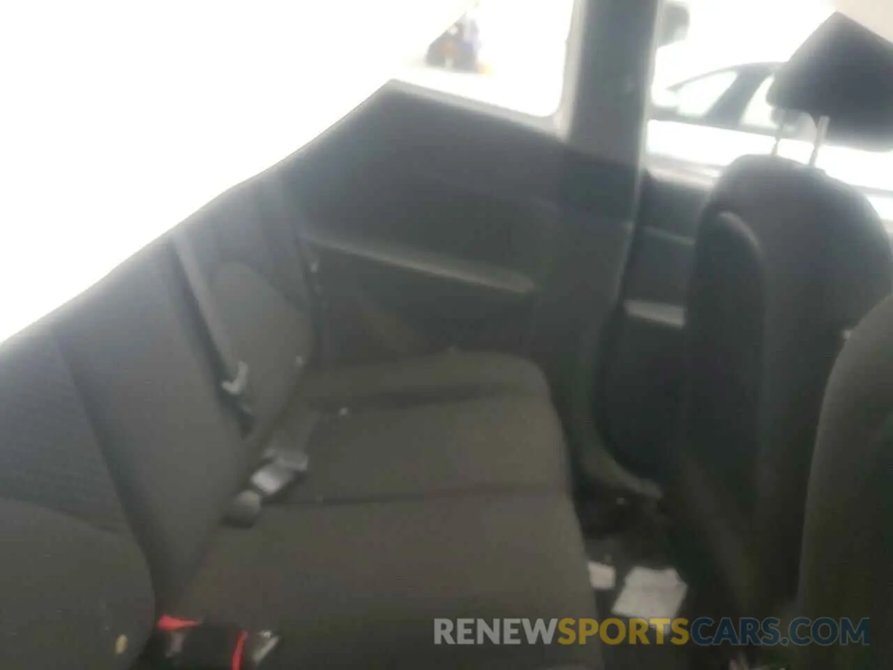 10 Photograph of a damaged car KMHCM3AC0BU192989 HYUNDAI ACCENT 2021