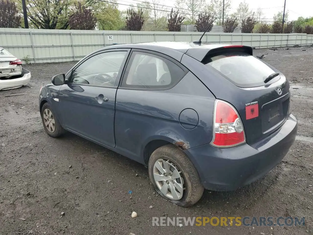 2 Photograph of a damaged car KMHCM3AC0BU192989 HYUNDAI ACCENT 2021