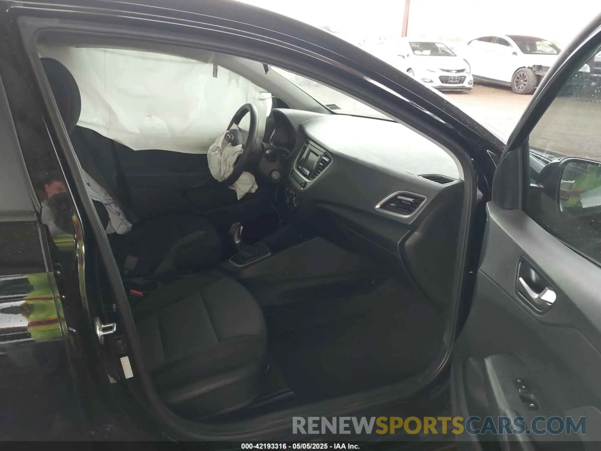 5 Фотография поврежденного автомобиля 3KPC24A60NE172870 HYUNDAI ACCENT 2022