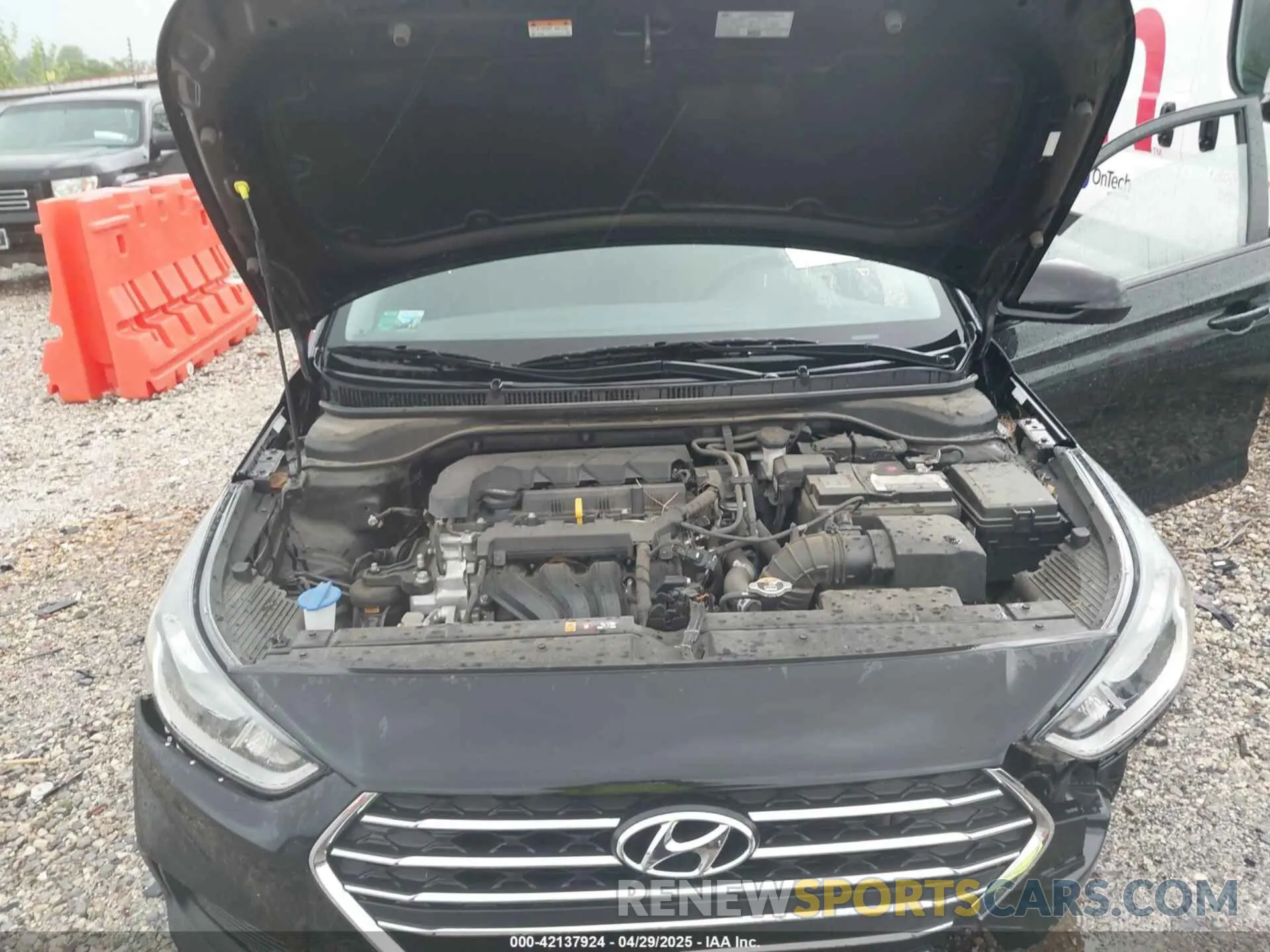 10 Photograph of a damaged car 3KPC24A61NE159979 HYUNDAI ACCENT 2022
