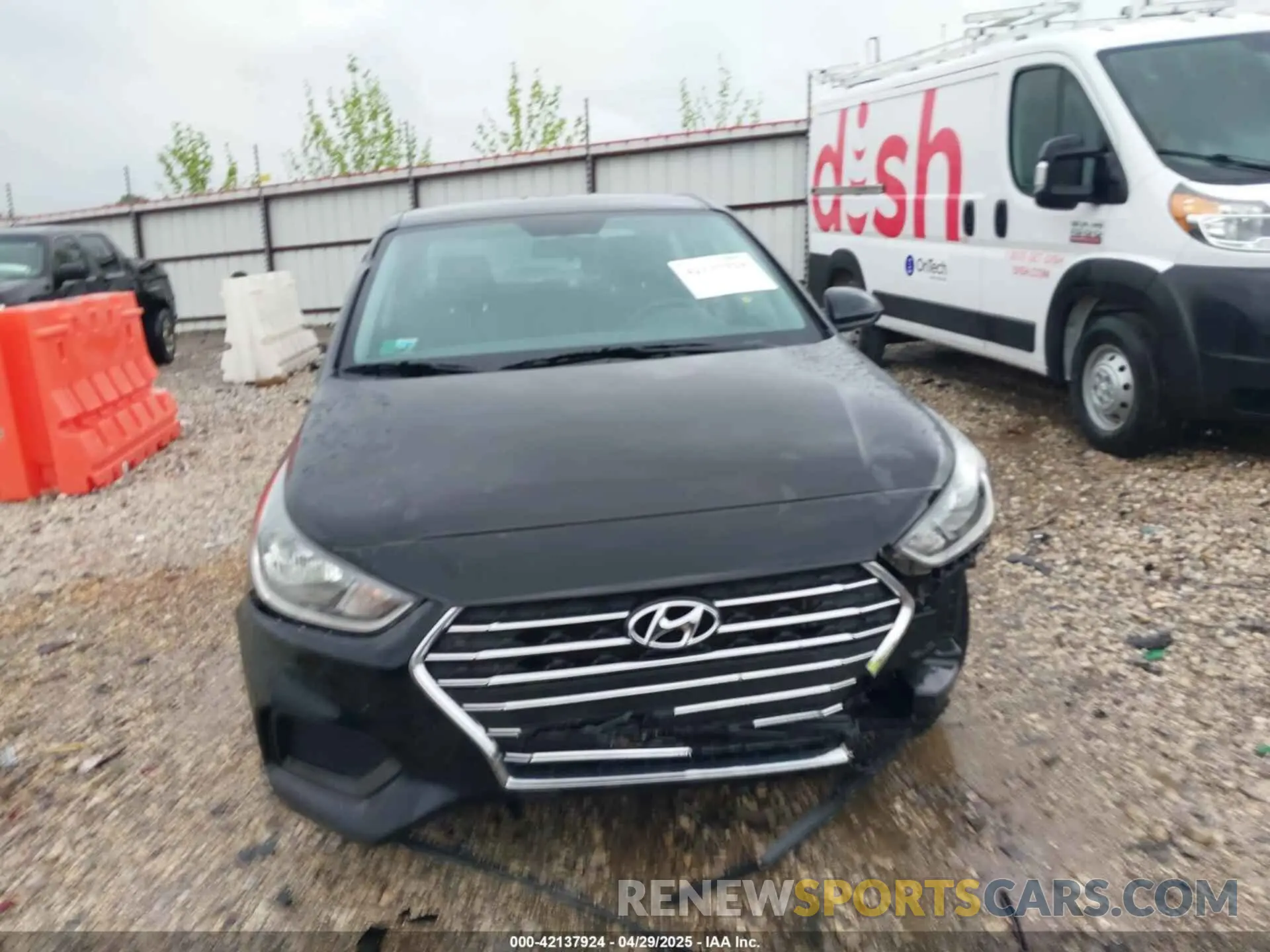 12 Photograph of a damaged car 3KPC24A61NE159979 HYUNDAI ACCENT 2022