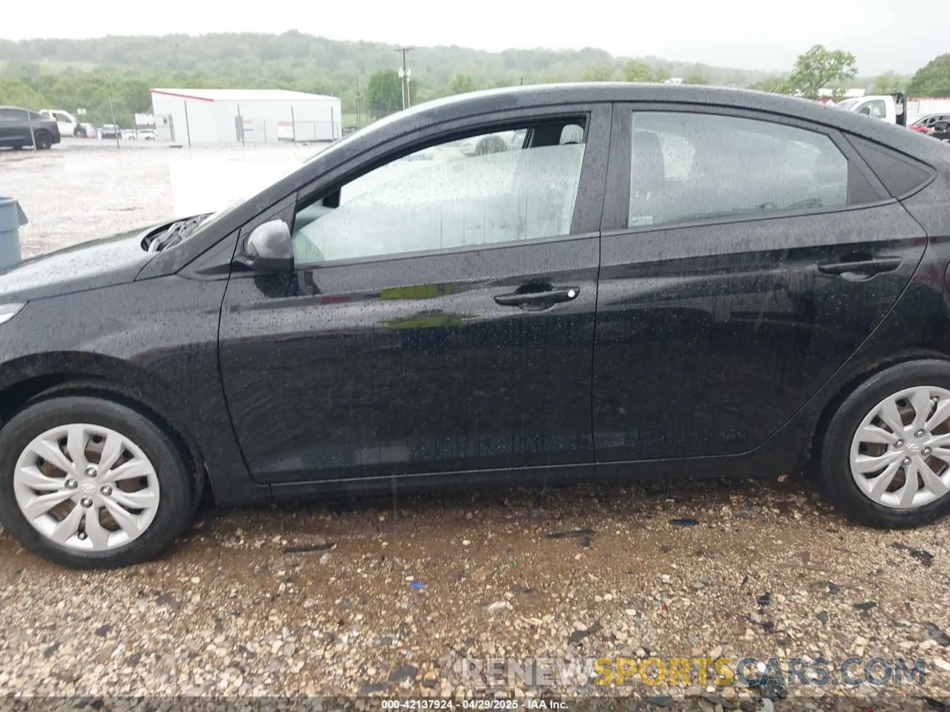 14 Photograph of a damaged car 3KPC24A61NE159979 HYUNDAI ACCENT 2022