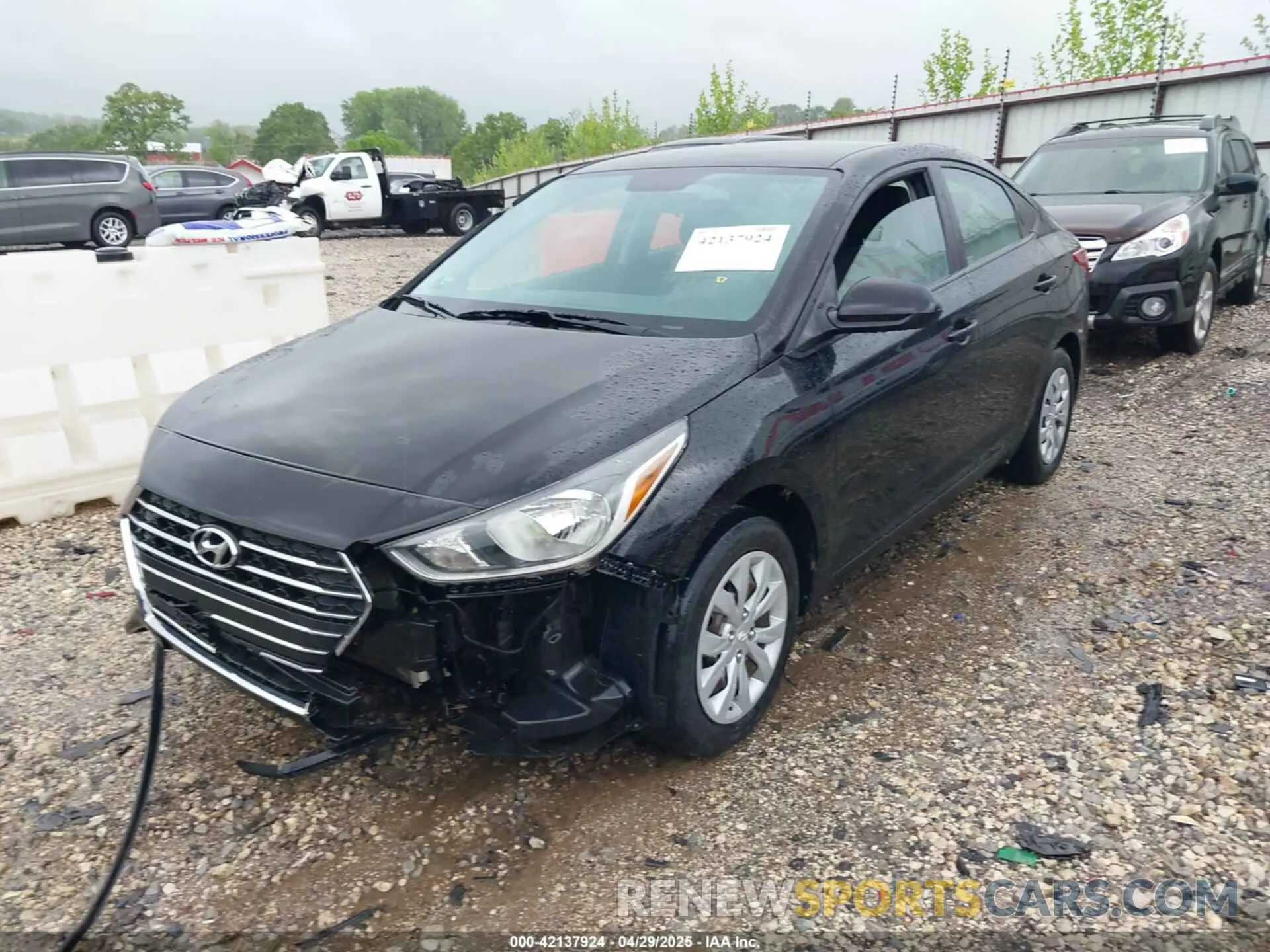 2 Photograph of a damaged car 3KPC24A61NE159979 HYUNDAI ACCENT 2022