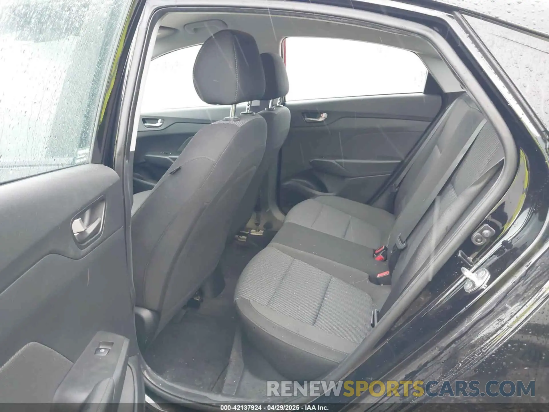 8 Photograph of a damaged car 3KPC24A61NE159979 HYUNDAI ACCENT 2022