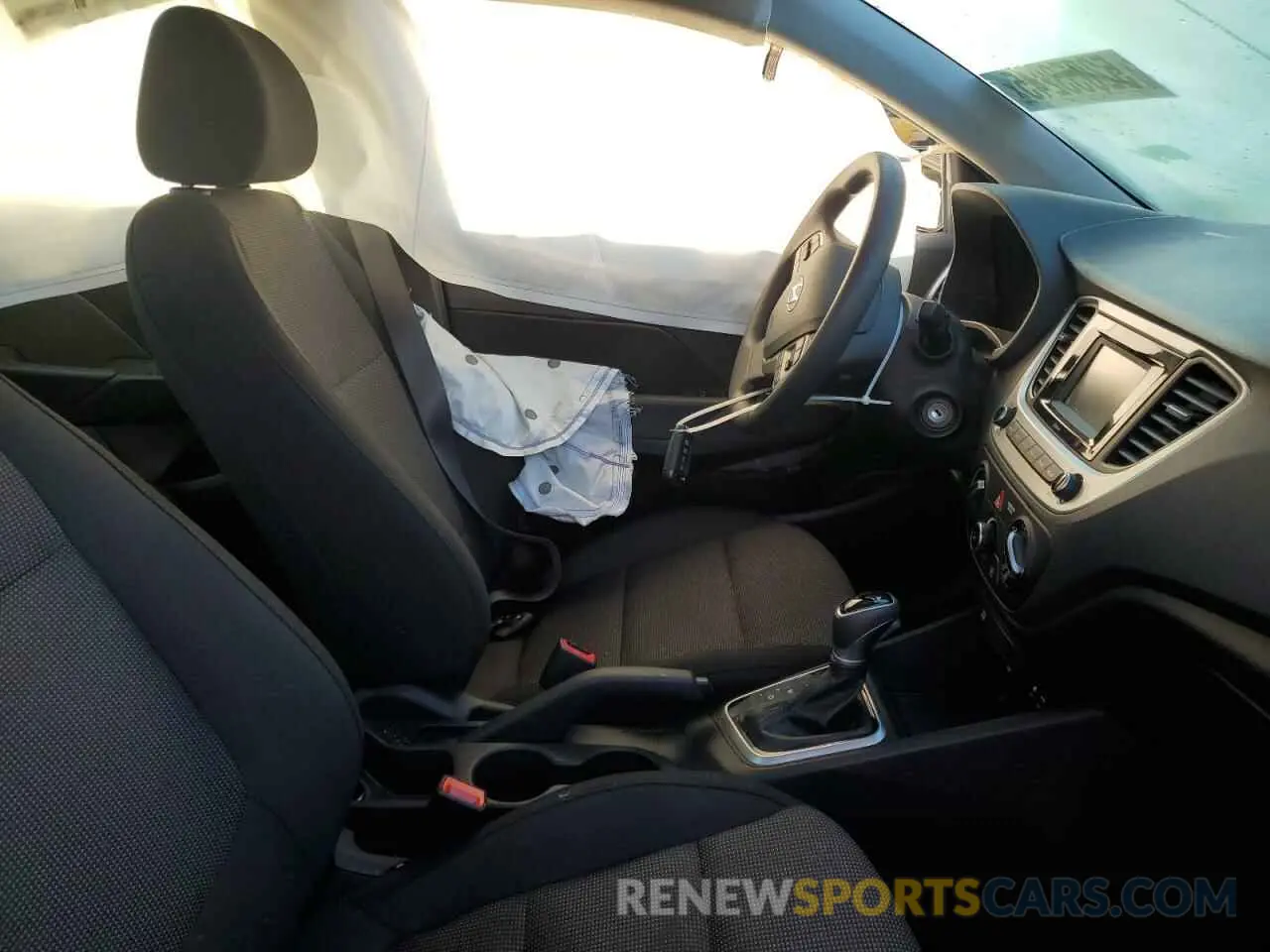 7 Фотография поврежденного автомобиля 3KPC24A61NE183277 HYUNDAI ACCENT 2022