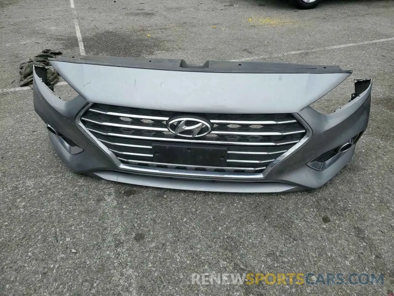 12 Photograph of a damaged car 3KPC24A62NE166262 HYUNDAI ACCENT 2022