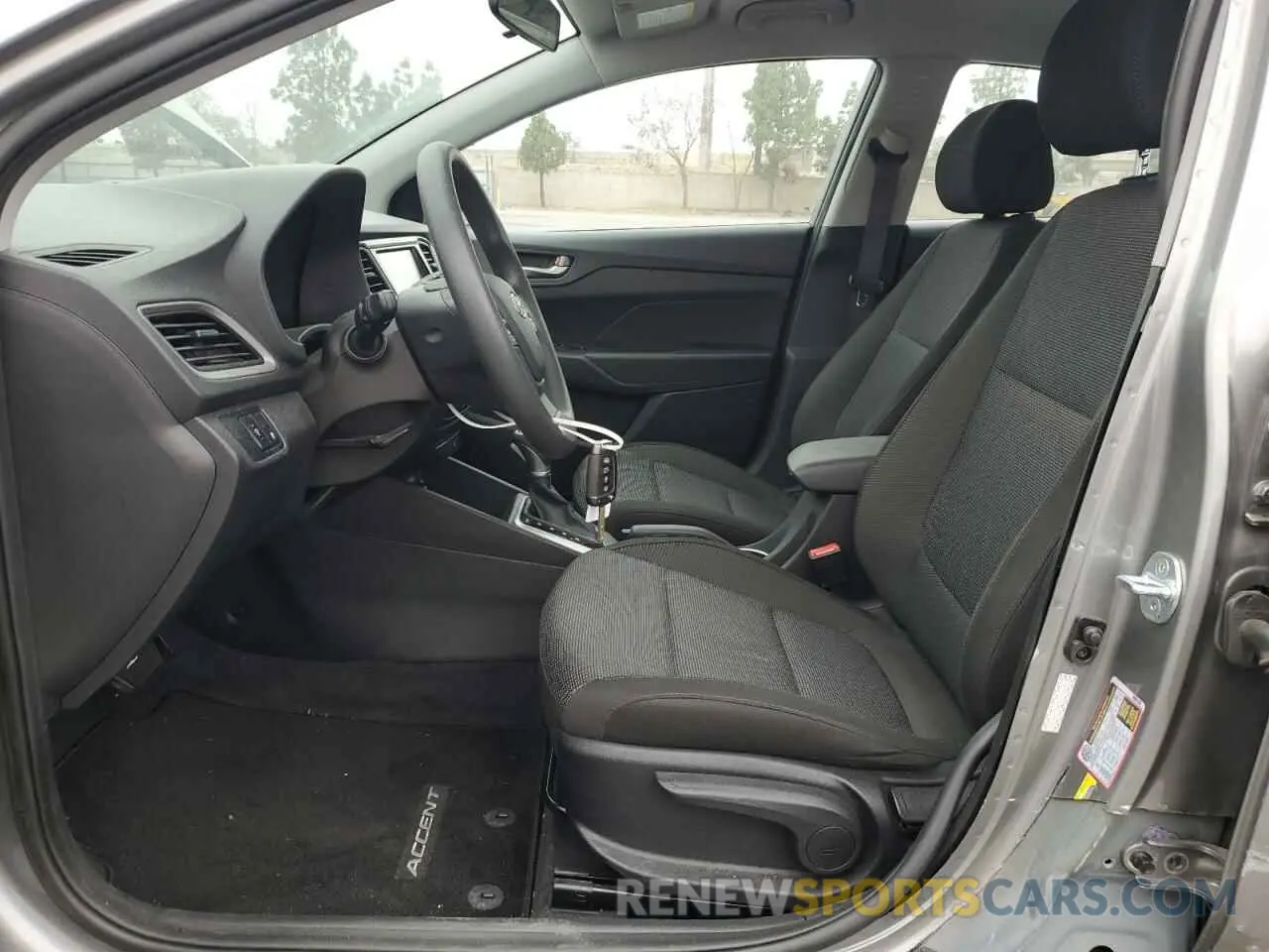 7 Photograph of a damaged car 3KPC24A62NE166262 HYUNDAI ACCENT 2022