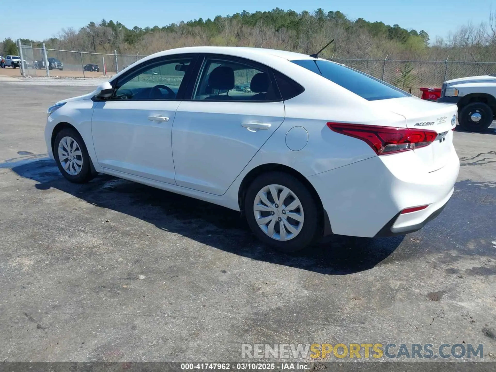 3 Photograph of a damaged car 3KPC24A63NE157599 HYUNDAI ACCENT 2022