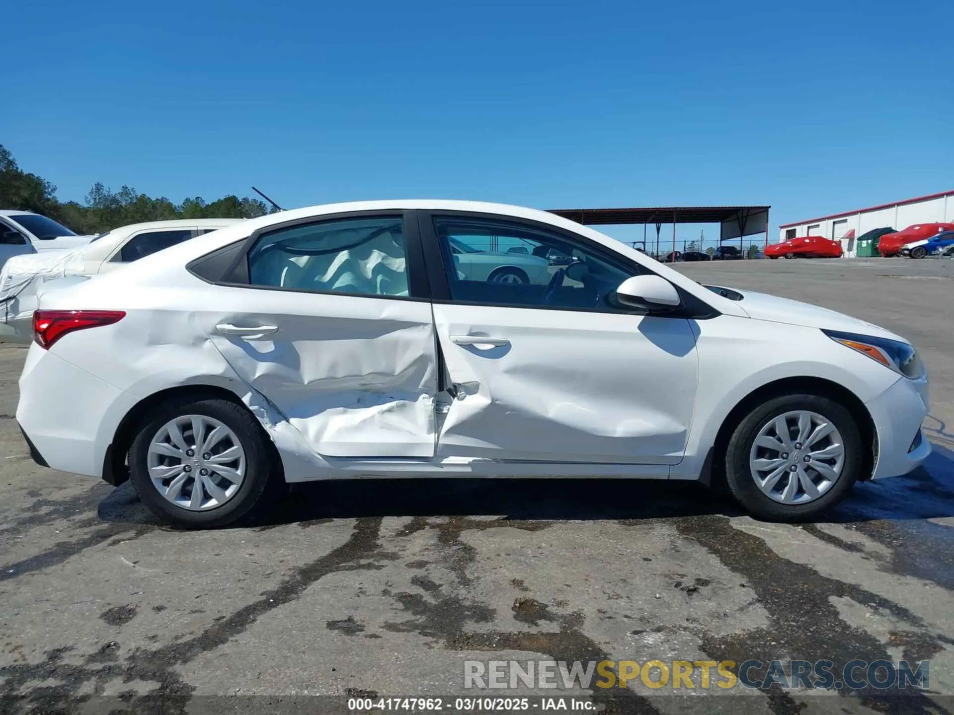 6 Photograph of a damaged car 3KPC24A63NE157599 HYUNDAI ACCENT 2022