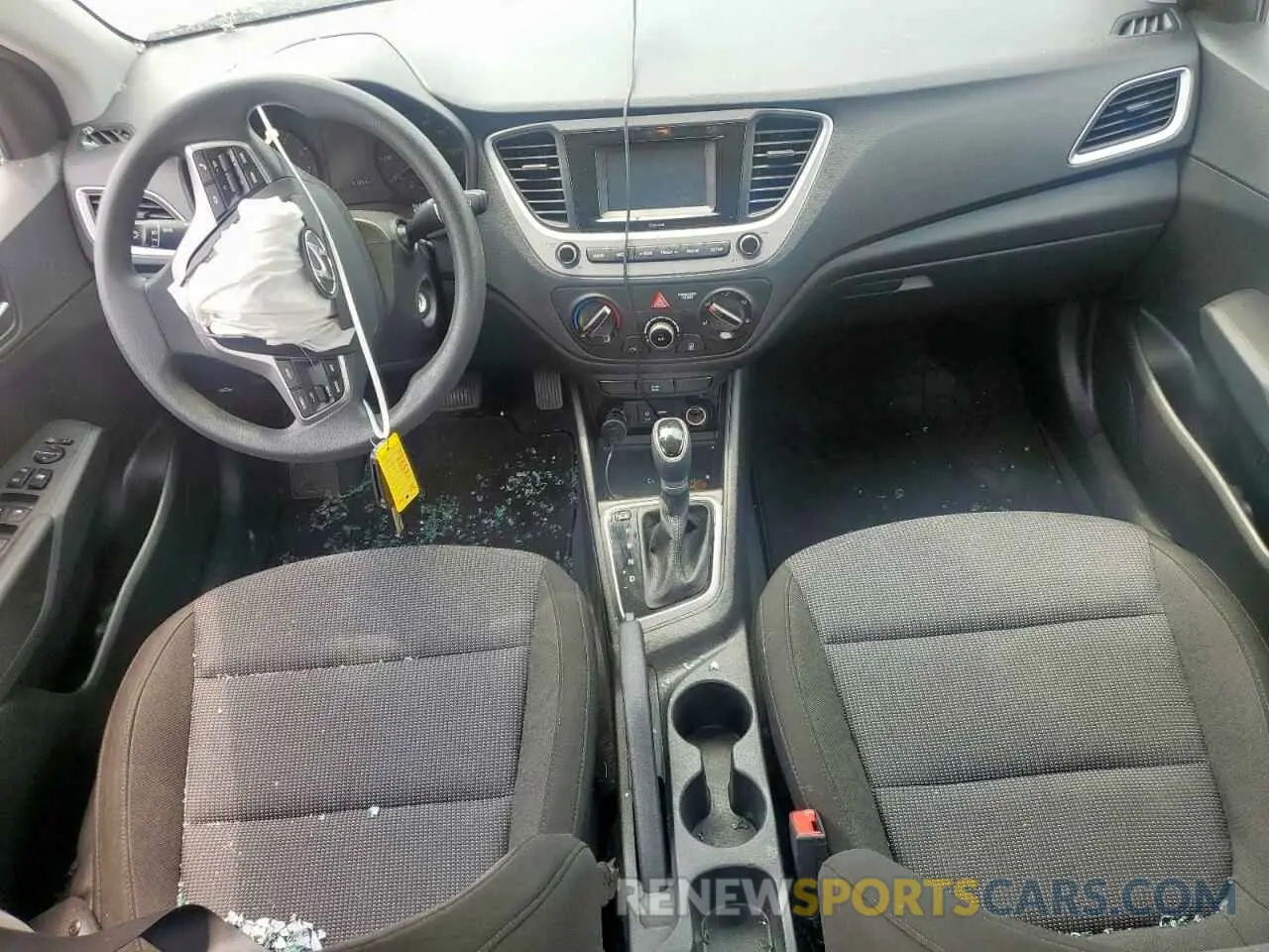 8 Photograph of a damaged car 3KPC24A63NE157747 HYUNDAI ACCENT 2022
