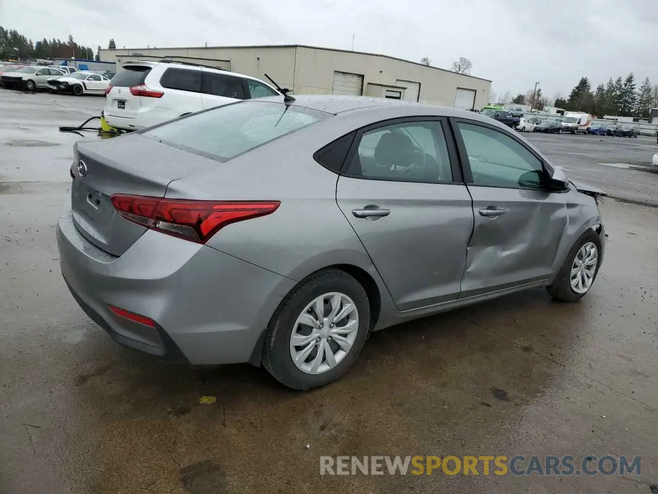 3 Фотография поврежденного автомобиля 3KPC24A63NE167856 HYUNDAI ACCENT 2022