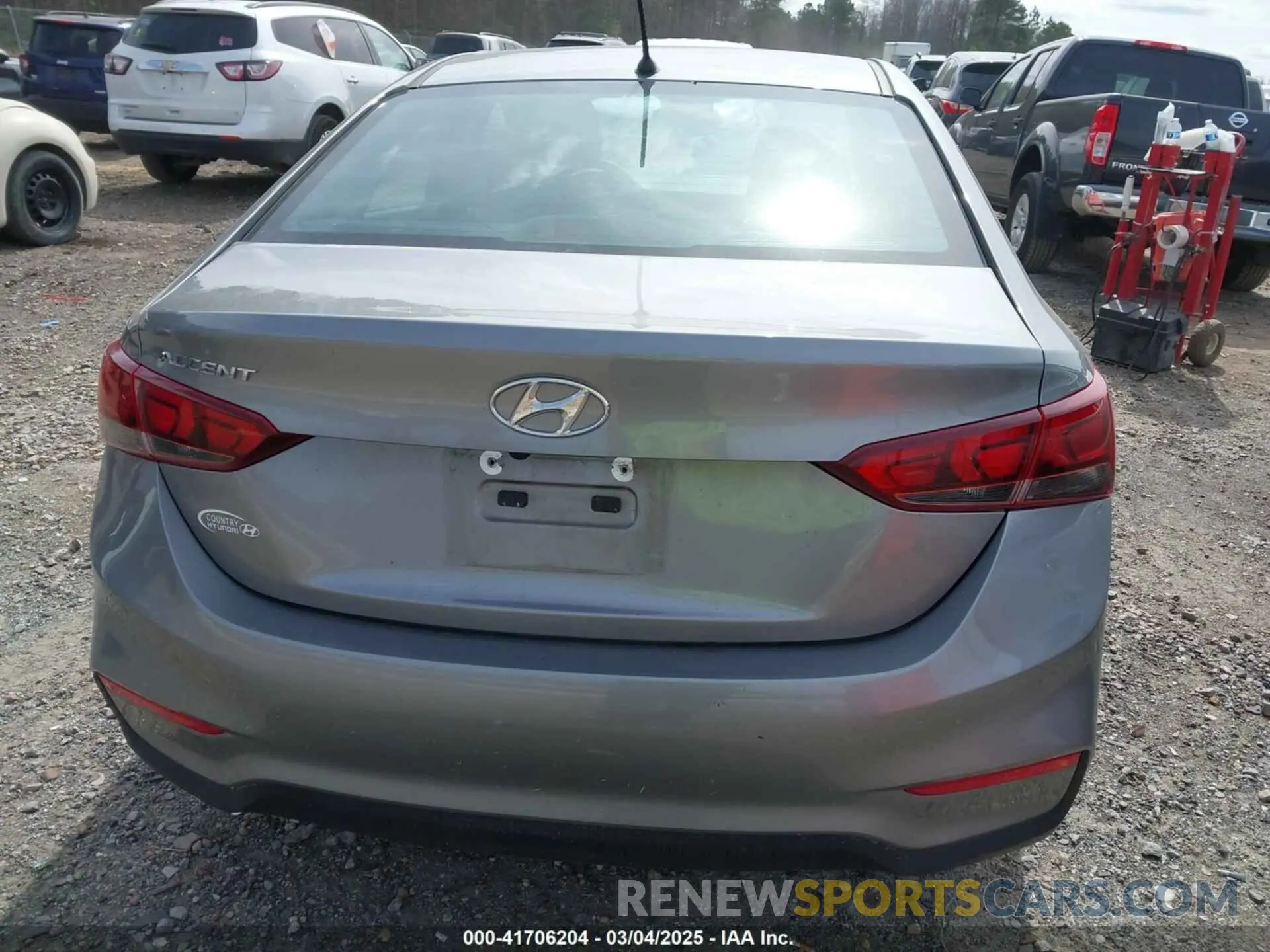 16 Photograph of a damaged car 3KPC24A63NE169851 HYUNDAI ACCENT 2022