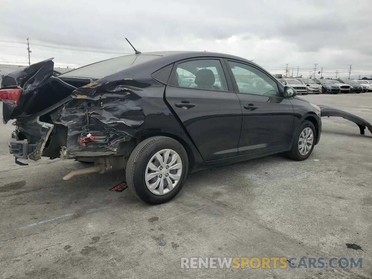 3 Фотография поврежденного автомобиля 3KPC24A63NE174189 HYUNDAI ACCENT 2022