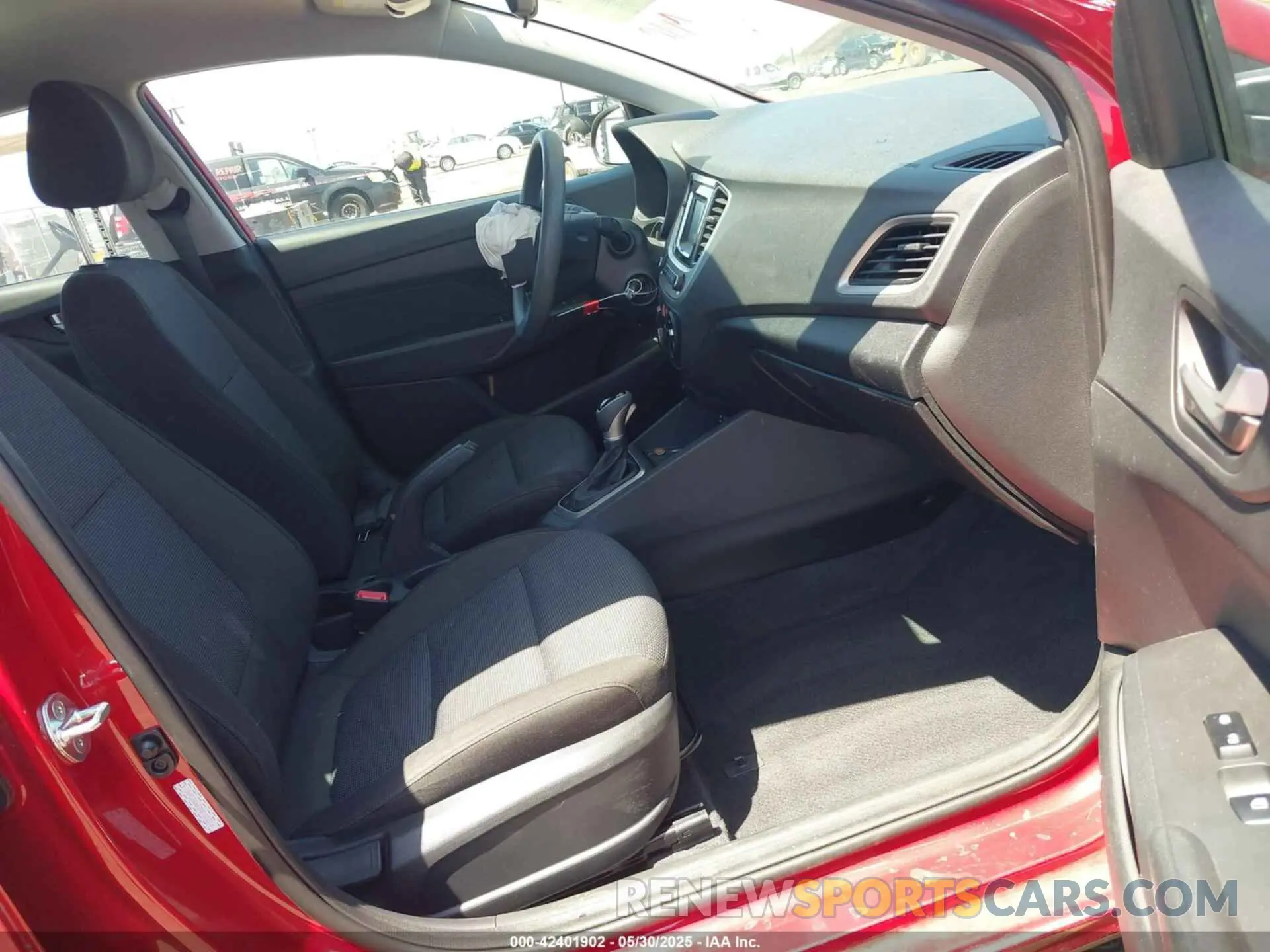 5 Фотография поврежденного автомобиля 3KPC24A63NE183216 HYUNDAI ACCENT 2022