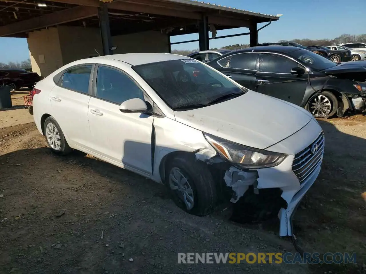 4 Photograph of a damaged car 3KPC24A63NE183460 HYUNDAI ACCENT 2022