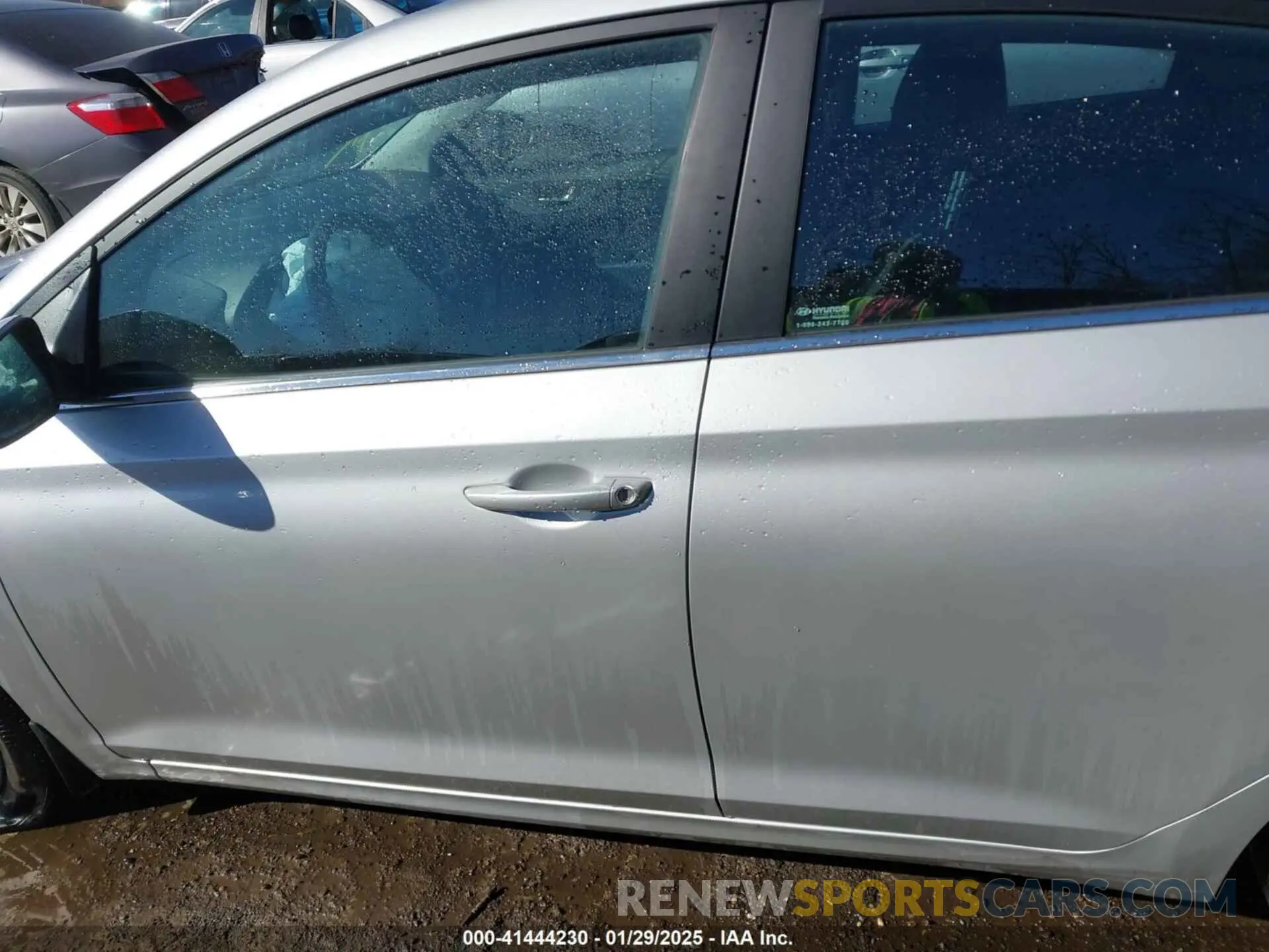13 Фотография поврежденного автомобиля 3KPC24A64NE157918 HYUNDAI ACCENT 2022