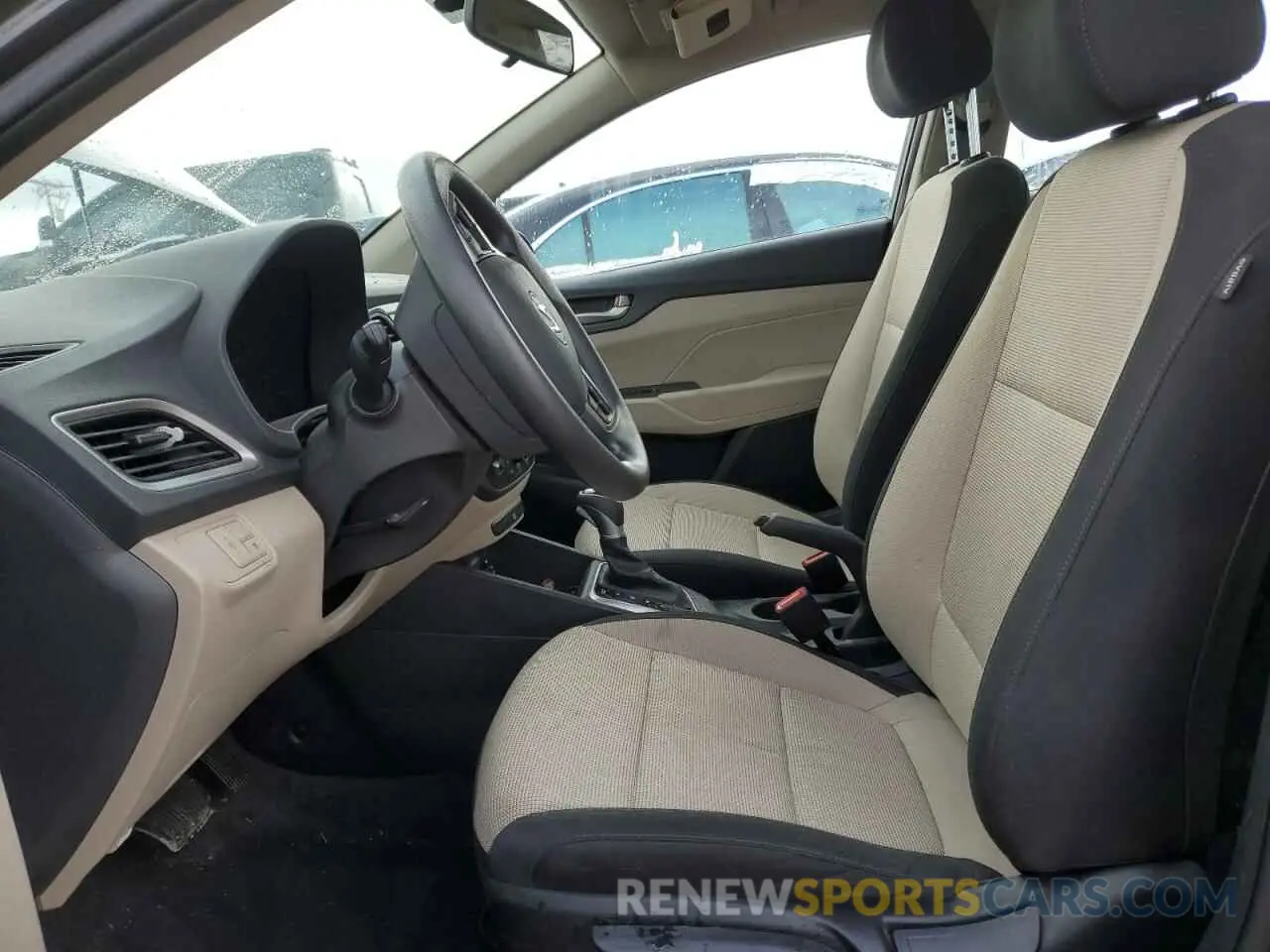 7 Photograph of a damaged car 3KPC24A64NE171320 HYUNDAI ACCENT 2022