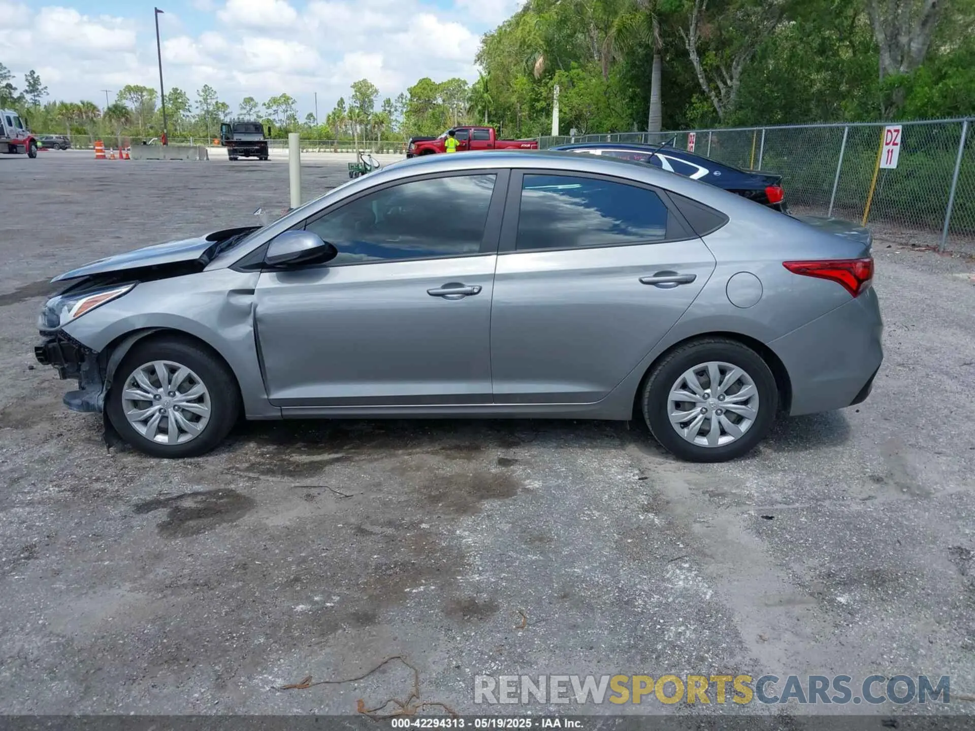 14 Фотография поврежденного автомобиля 3KPC24A64NE177618 HYUNDAI ACCENT 2022
