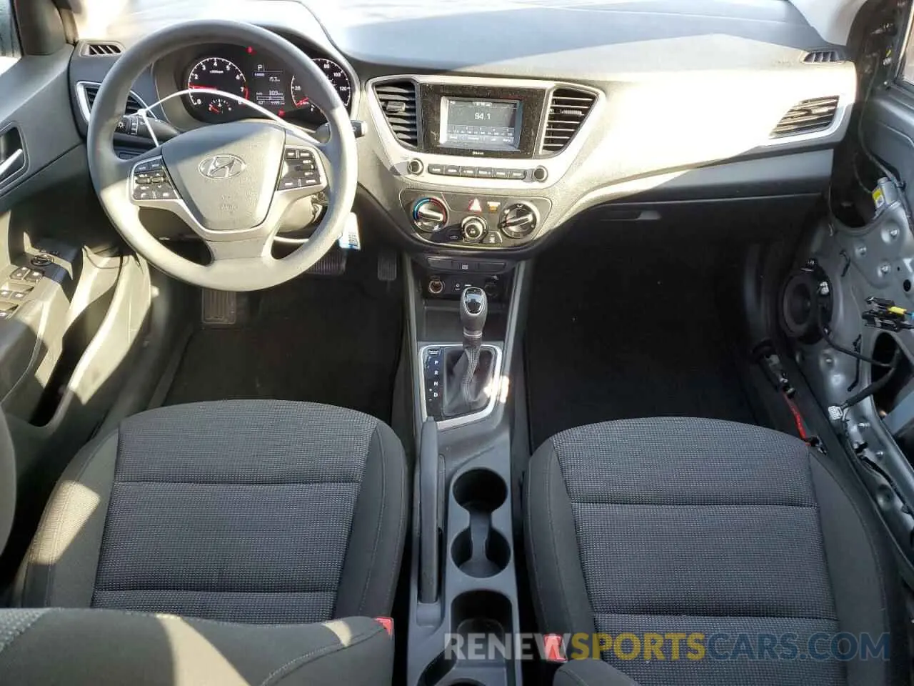 8 Photograph of a damaged car 3KPC24A64NE184438 HYUNDAI ACCENT 2022