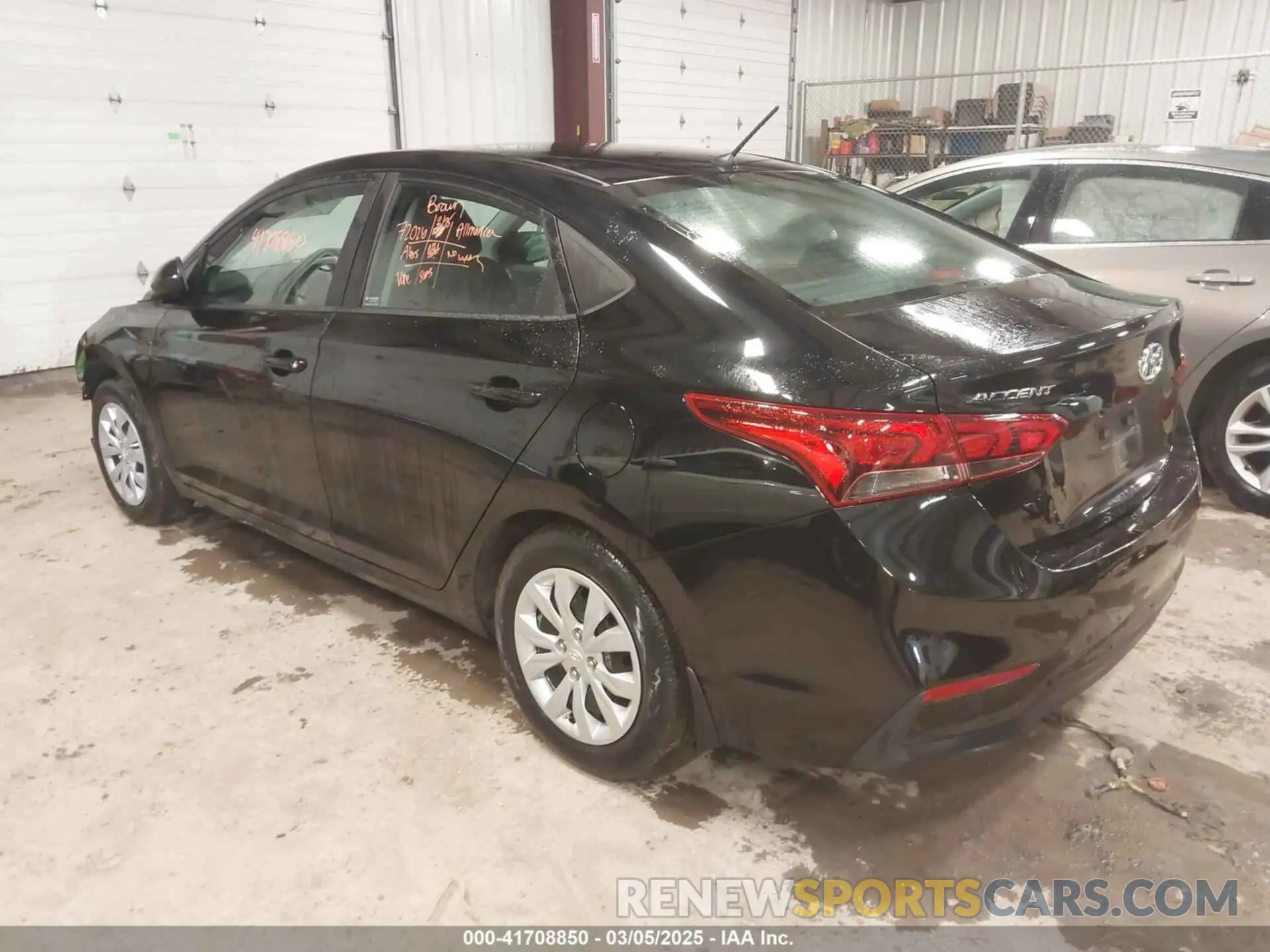 3 Photograph of a damaged car 3KPC24A65NE166577 HYUNDAI ACCENT 2022