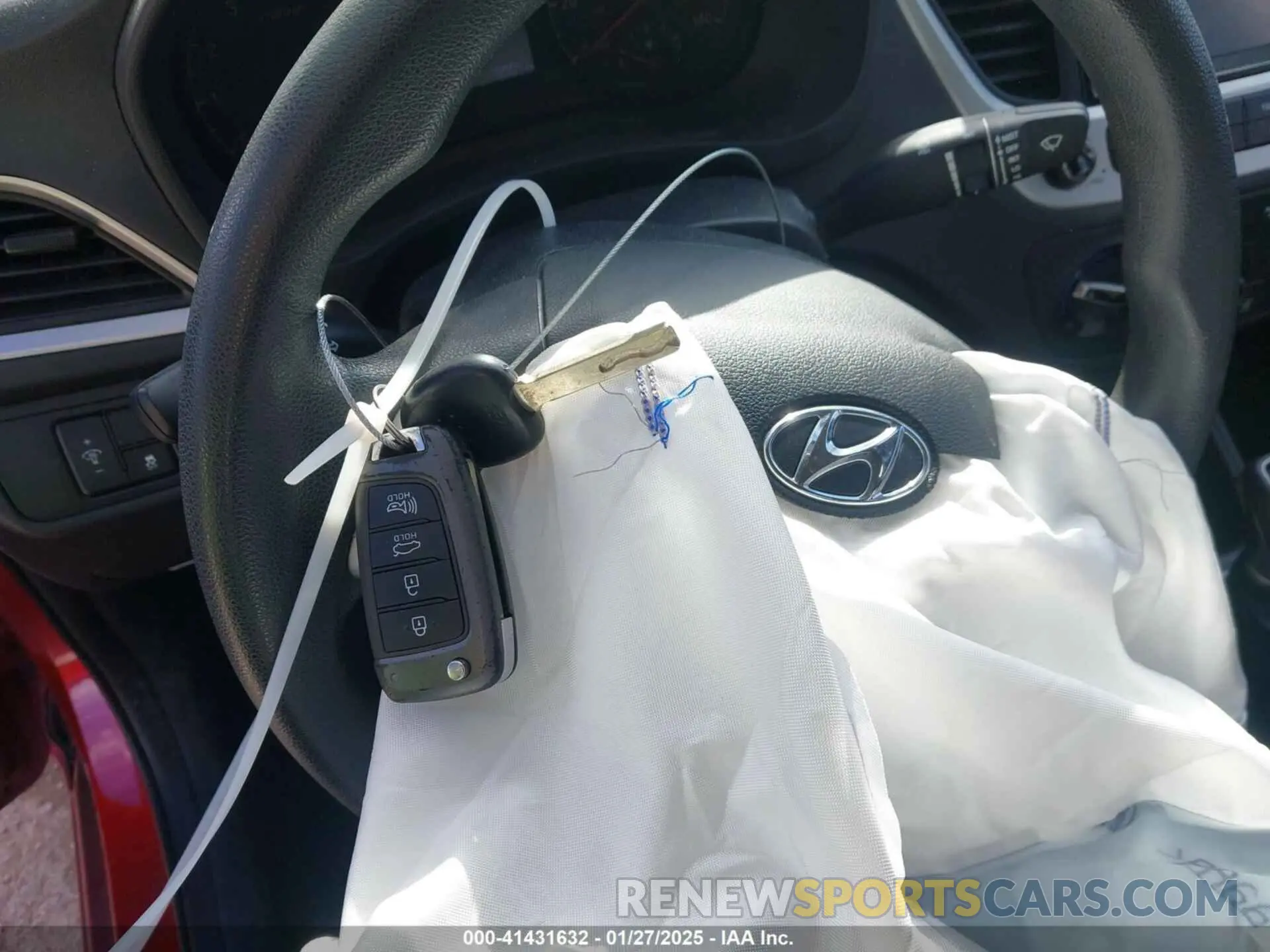 11 Фотография поврежденного автомобиля 3KPC24A66NE158066 HYUNDAI ACCENT 2022
