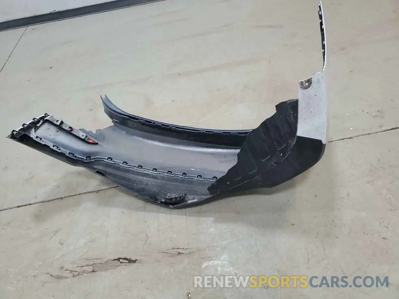 12 Photograph of a damaged car 3KPC24A66NE179905 HYUNDAI ACCENT 2022