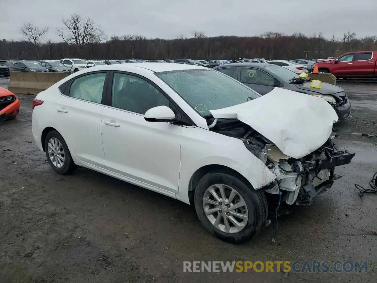 4 Фотография поврежденного автомобиля 3KPC24A66NE180553 HYUNDAI ACCENT 2022