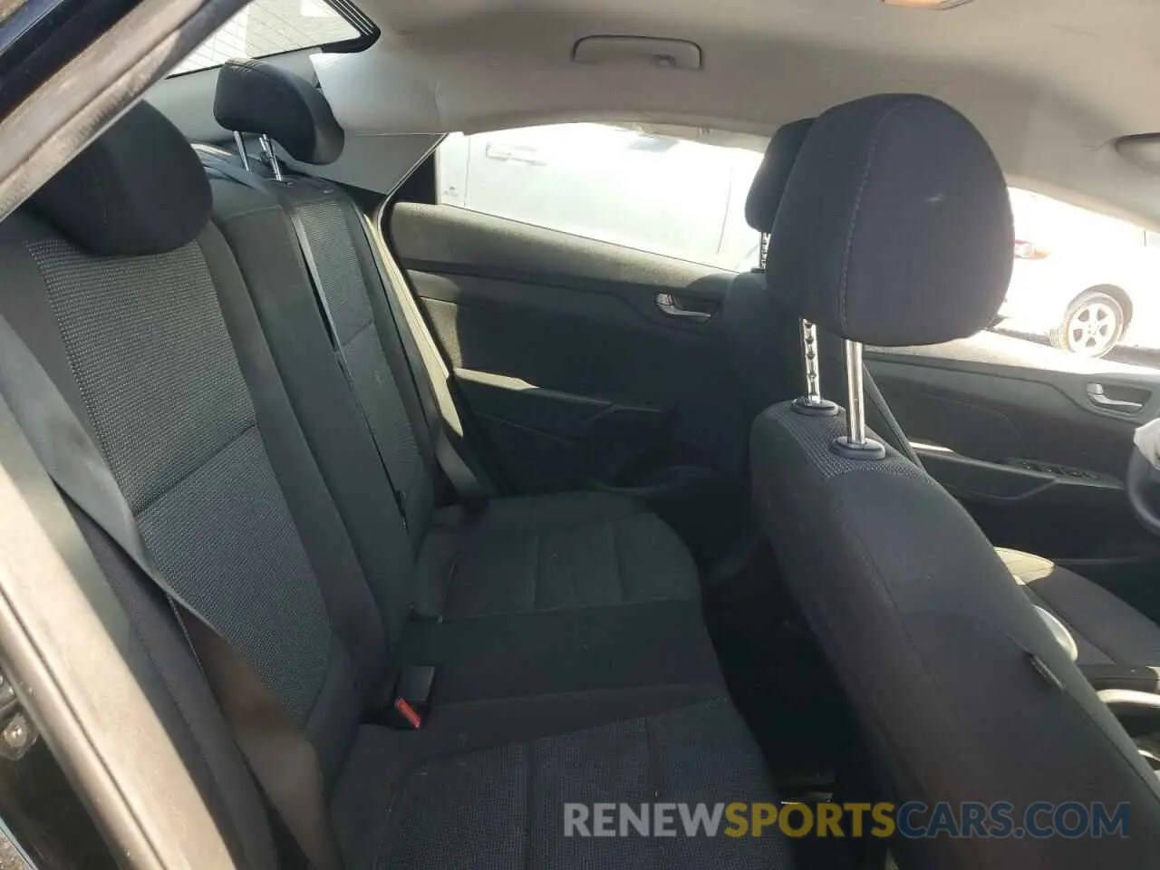 10 Фотография поврежденного автомобиля 3KPC24A66NE190032 HYUNDAI ACCENT 2022
