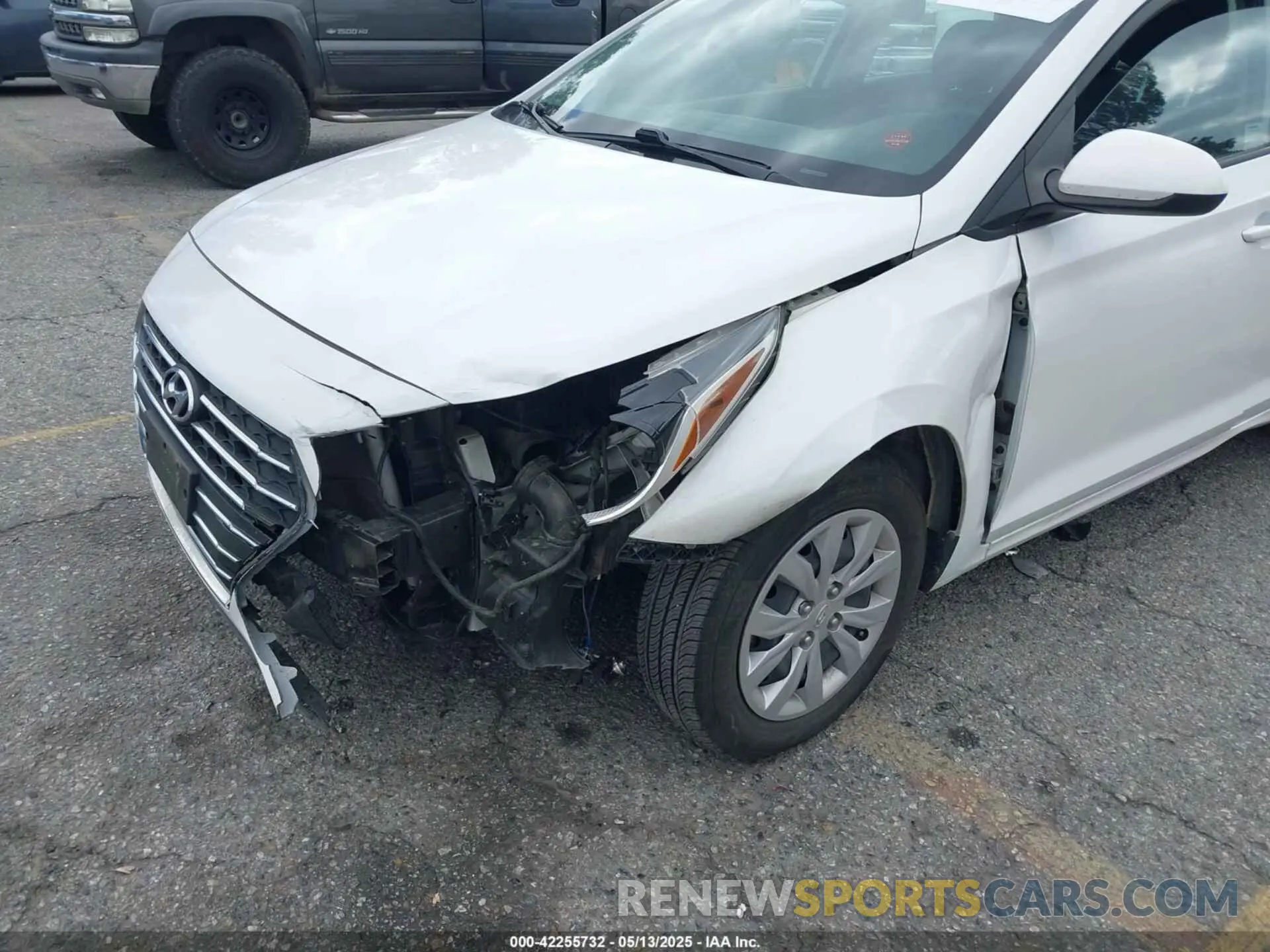 6 Photograph of a damaged car 3KPC24A67NE177354 HYUNDAI ACCENT 2022