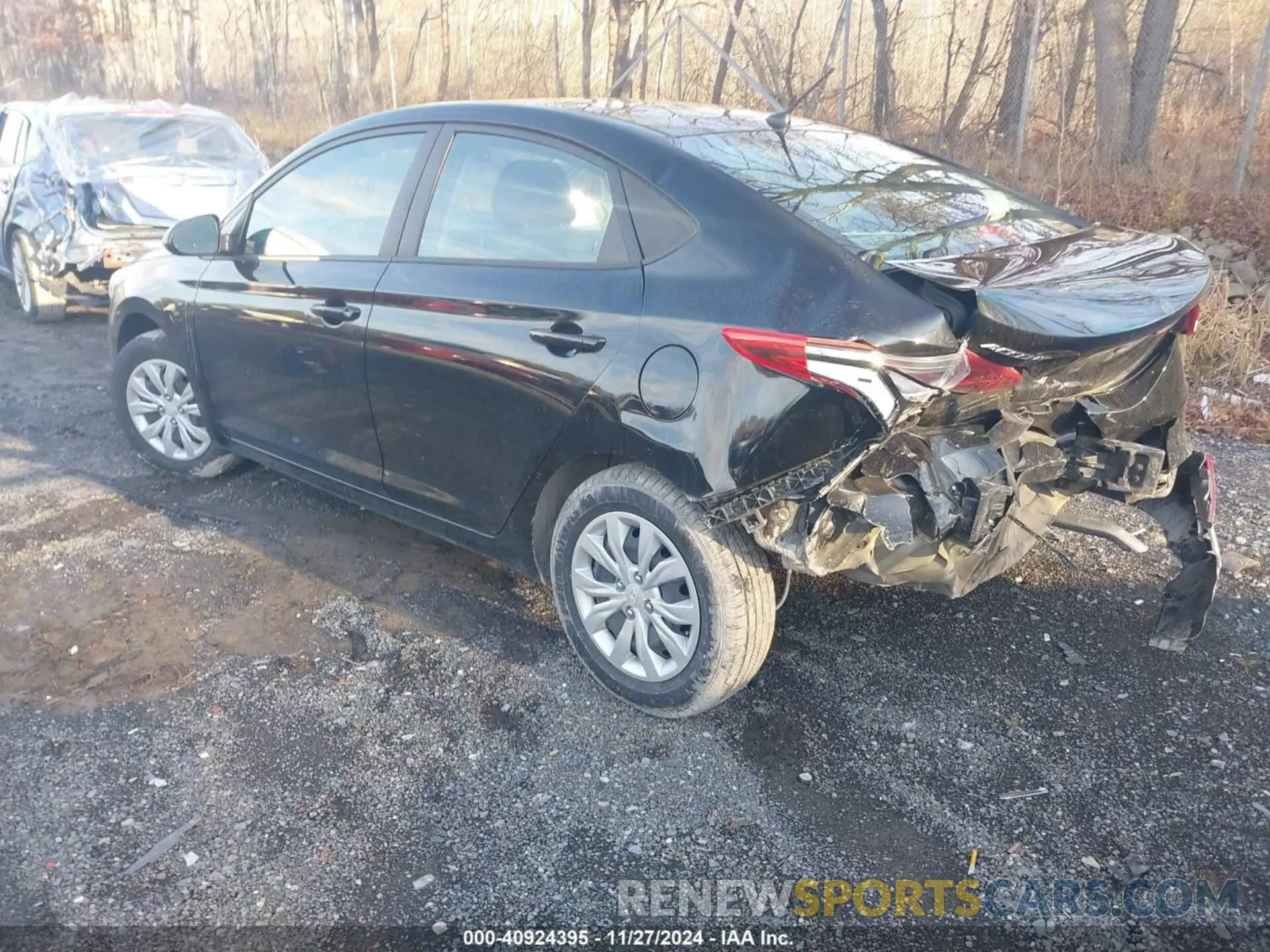 3 Фотография поврежденного автомобиля 3KPC24A69NE158806 HYUNDAI ACCENT 2022