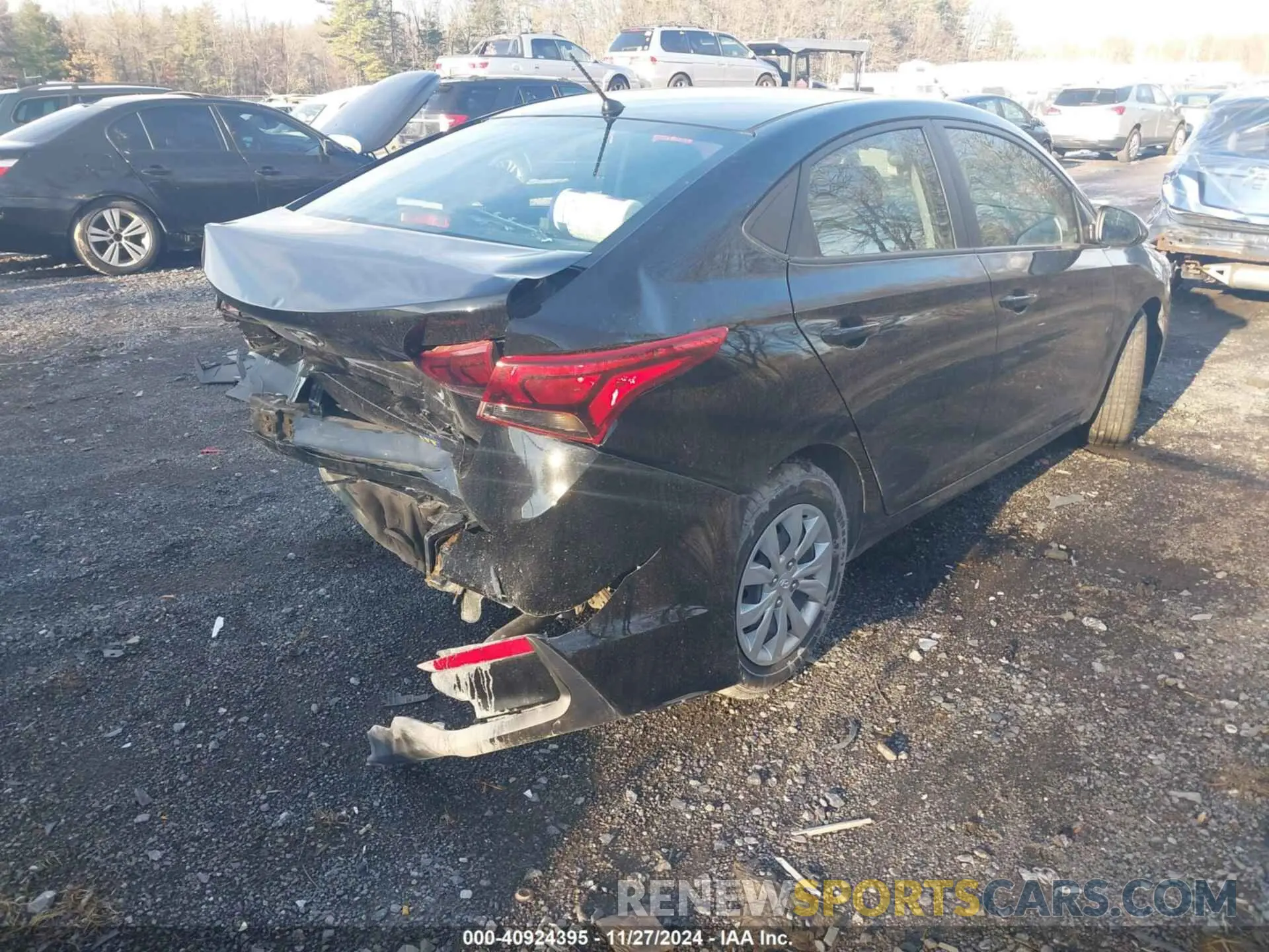 4 Фотография поврежденного автомобиля 3KPC24A69NE158806 HYUNDAI ACCENT 2022
