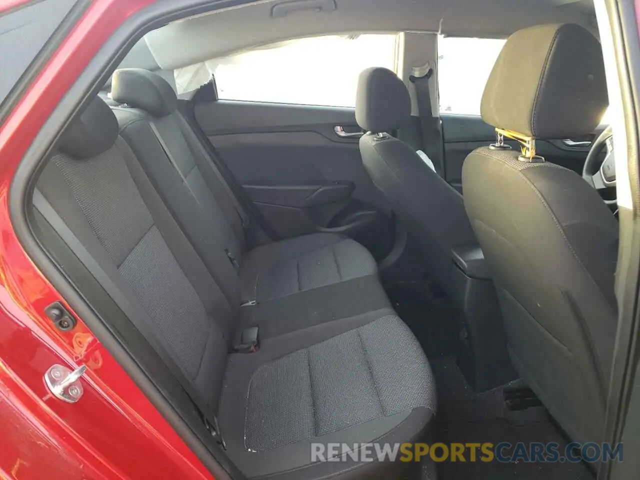 10 Фотография поврежденного автомобиля 3KPC24A69NE160832 HYUNDAI ACCENT 2022