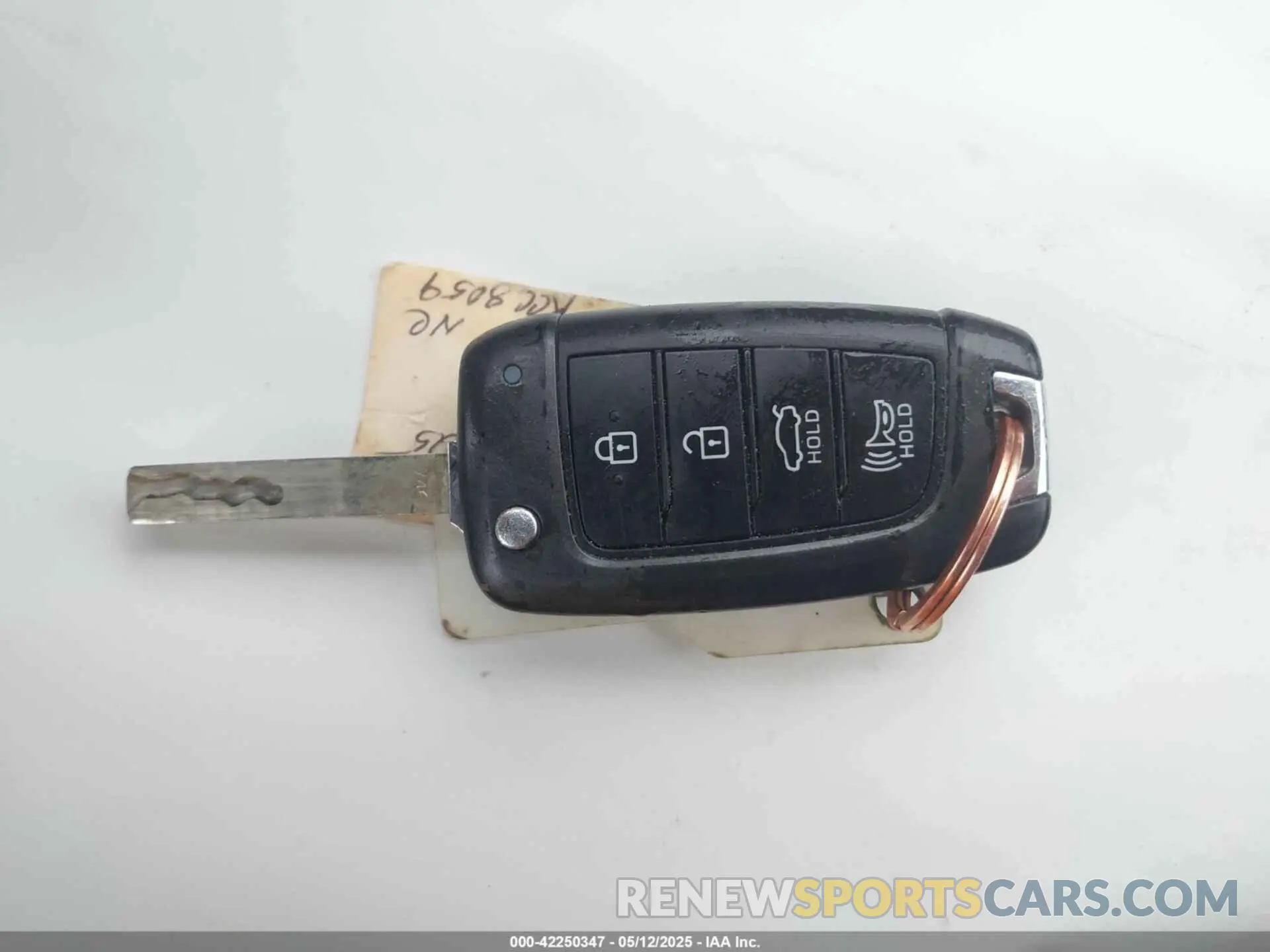 11 Photograph of a damaged car 3KPC24A69NE181809 HYUNDAI ACCENT 2022