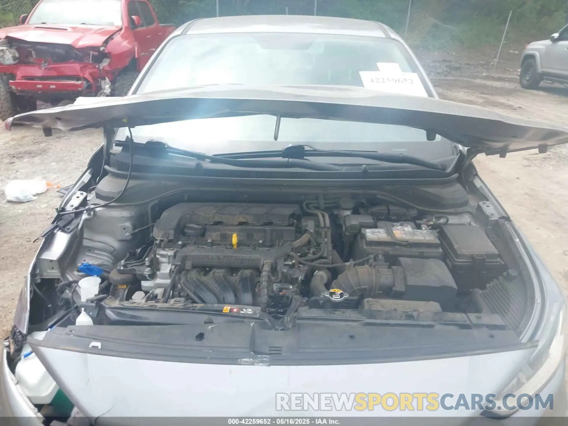 10 Photograph of a damaged car 3KPC24A69NE183575 HYUNDAI ACCENT 2022