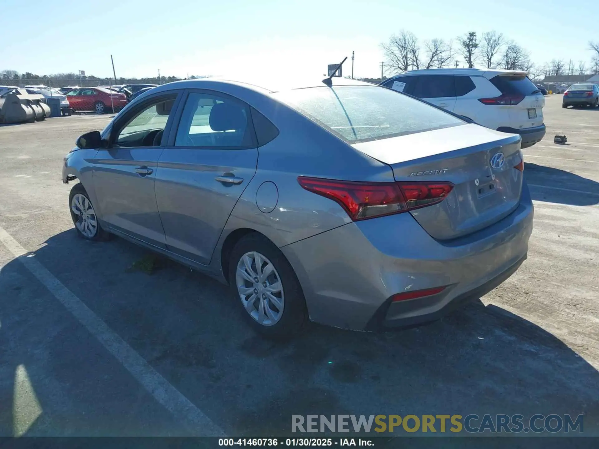 3 Фотография поврежденного автомобиля 3KPC24A69NE183673 HYUNDAI ACCENT 2022