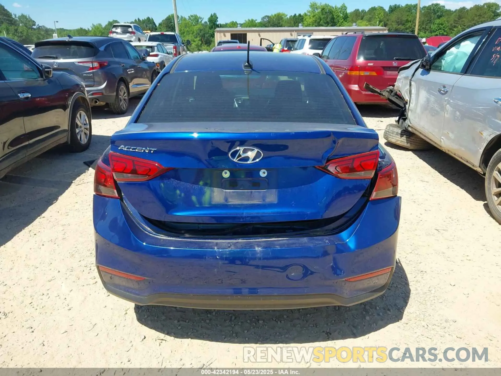 16 Photograph of a damaged car 3KPC24A6XNE156370 HYUNDAI ACCENT 2022