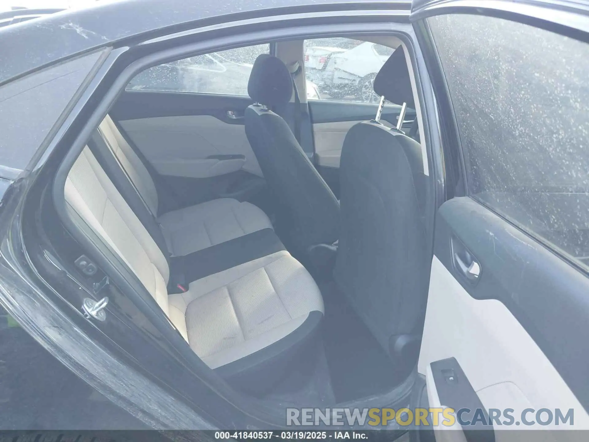 8 Фотография поврежденного автомобиля 3KPC24A6XNE162945 HYUNDAI ACCENT 2022