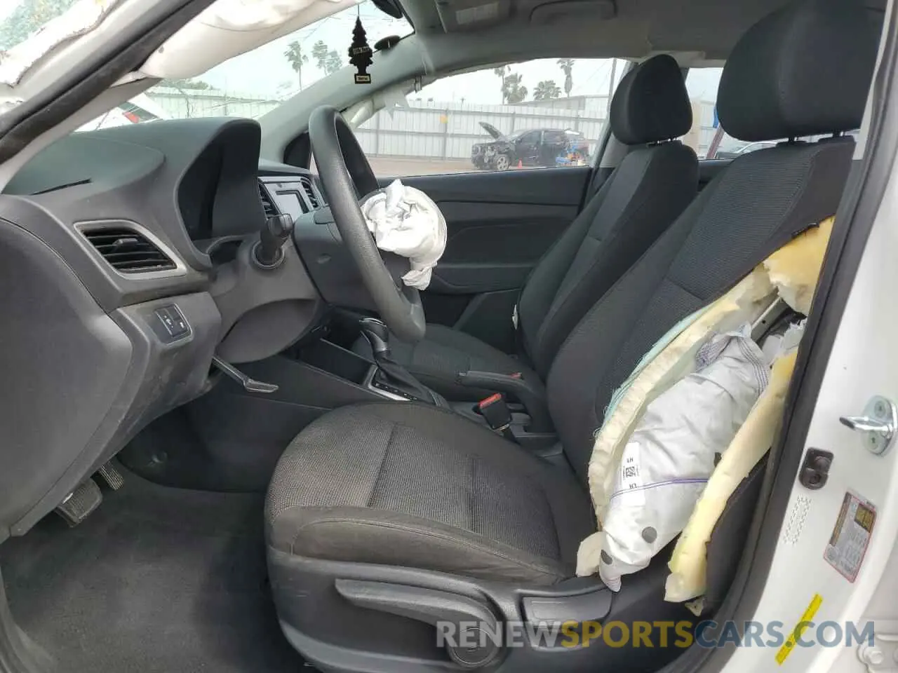 7 Фотография поврежденного автомобиля 3KPC24A6XNE180152 HYUNDAI ACCENT 2022